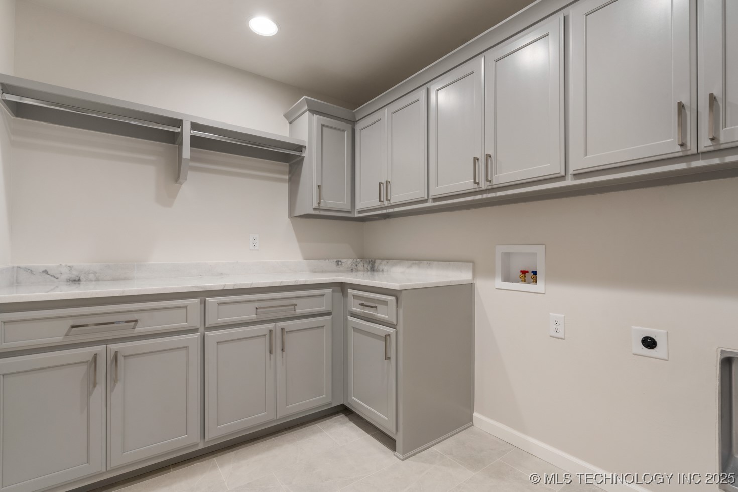 1605 Pinecrest Drive Property Photo 34