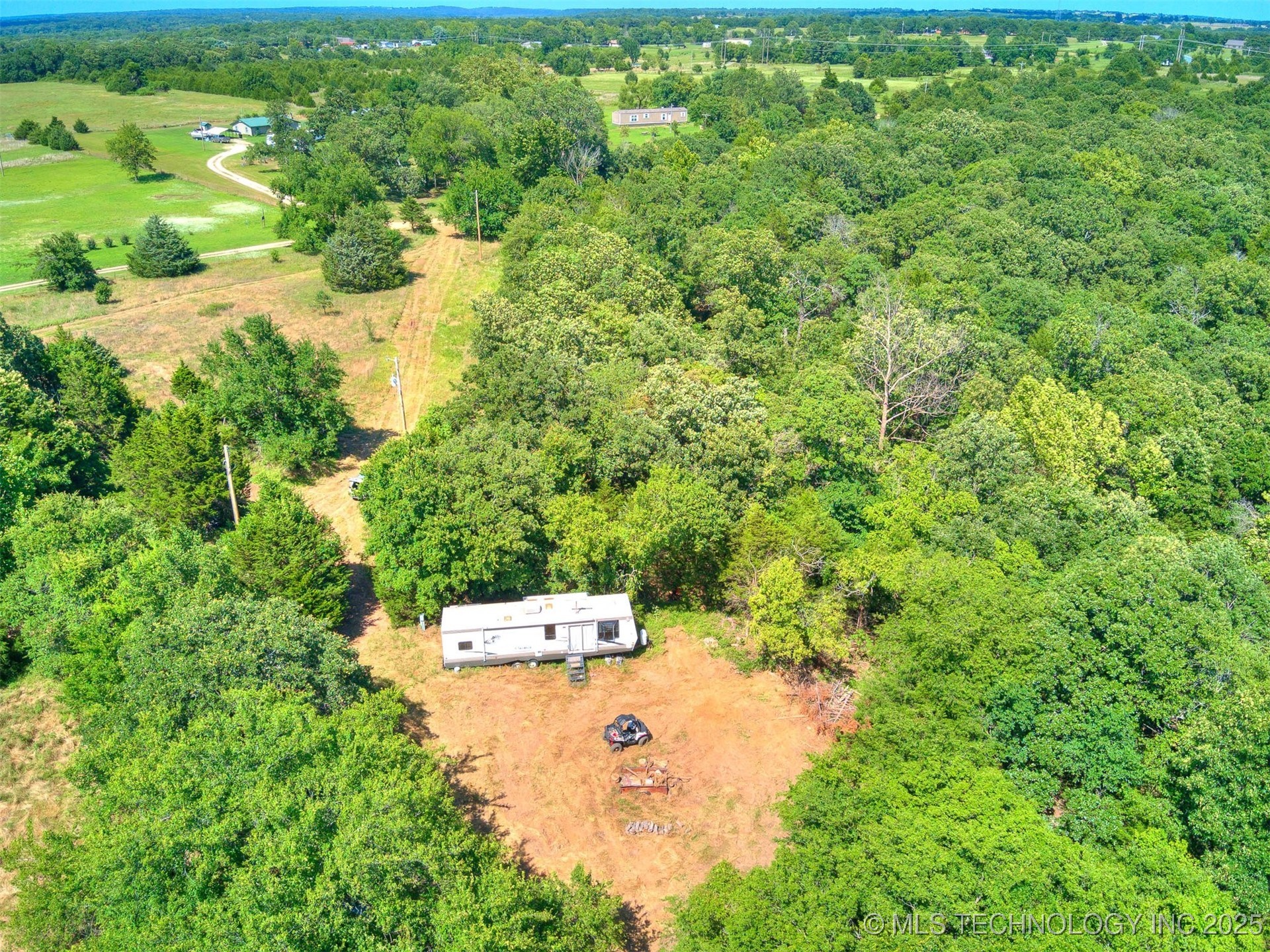 45440 W 46th Street Property Photo 12