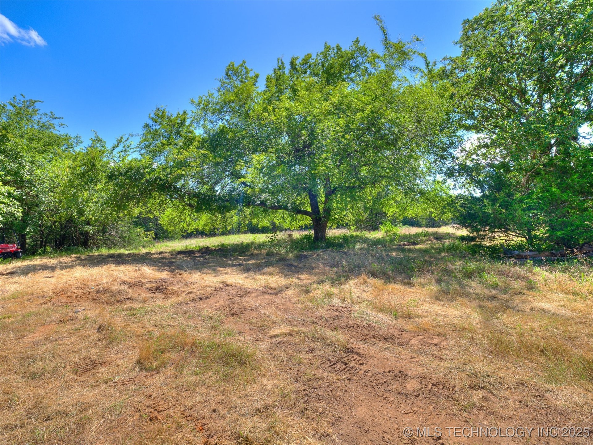 45440 W 46th Street Property Photo 15