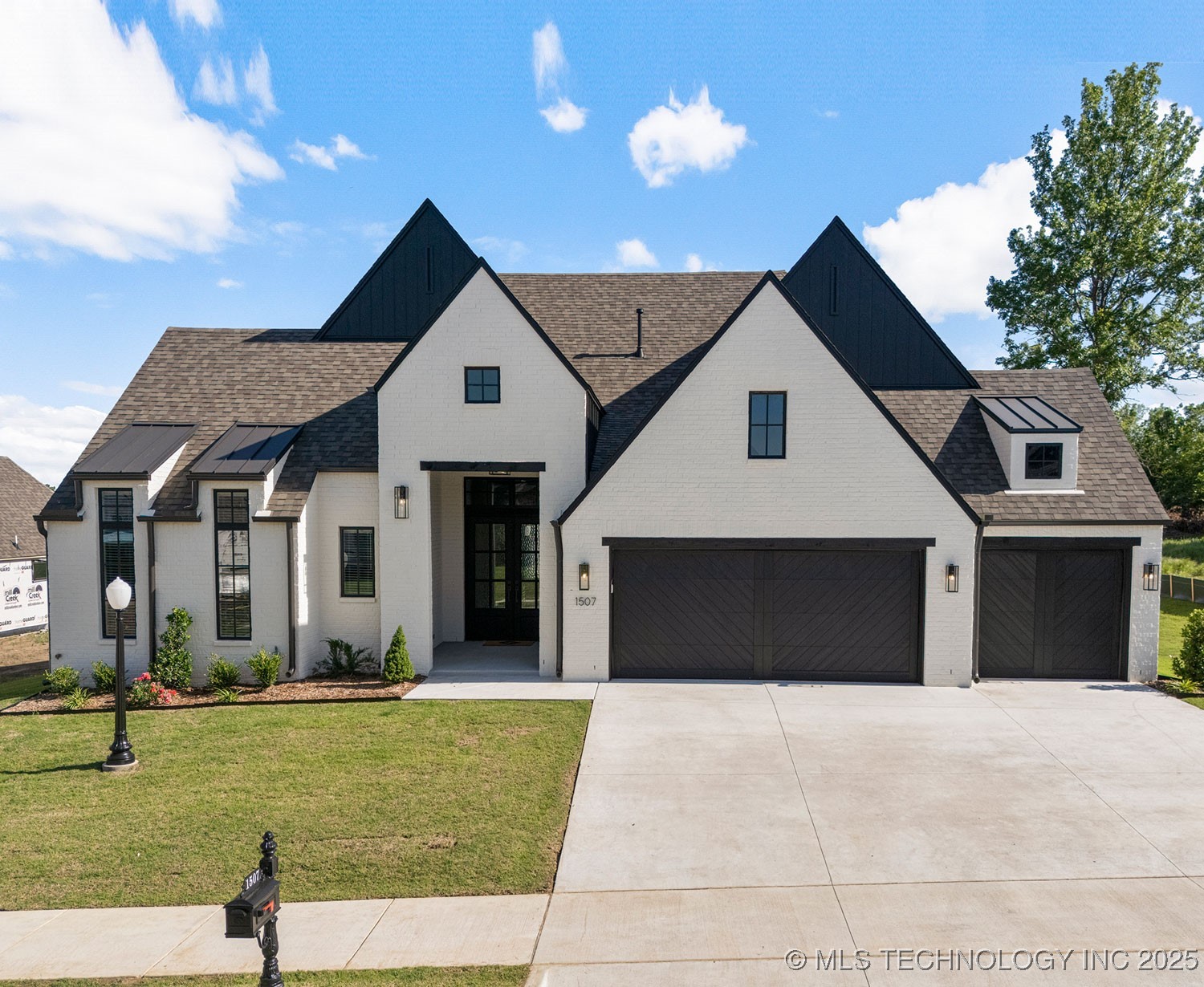 1507 Cedarwood Drive Property Photo 1