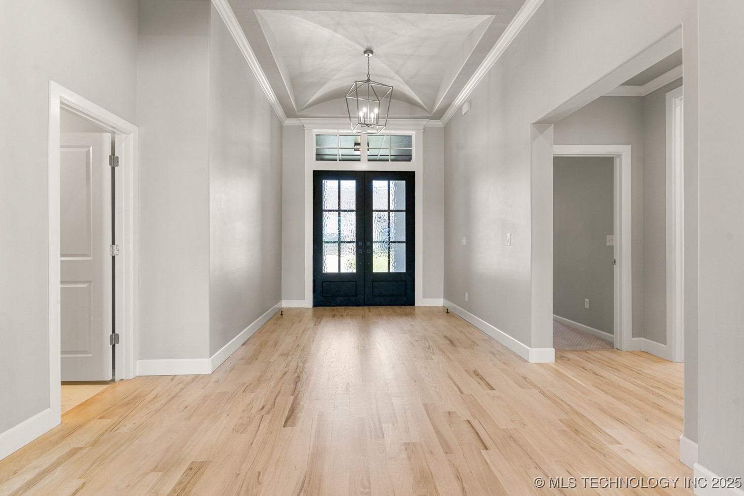 1507 Cedarwood Drive Property Photo 3