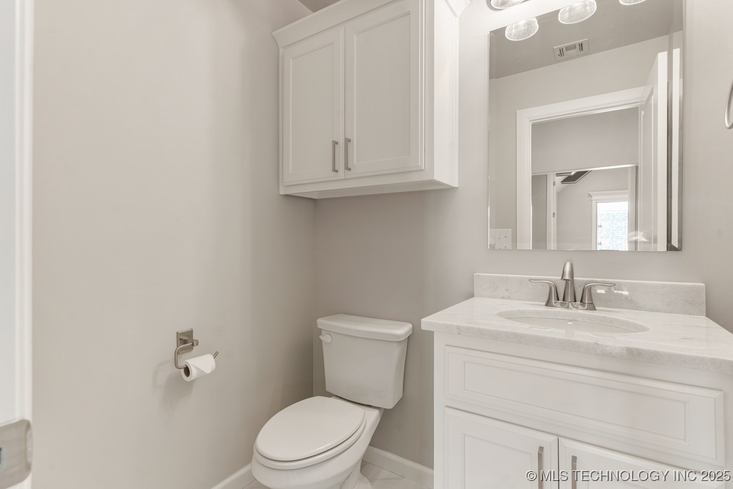 1507 Cedarwood Drive Property Photo 4