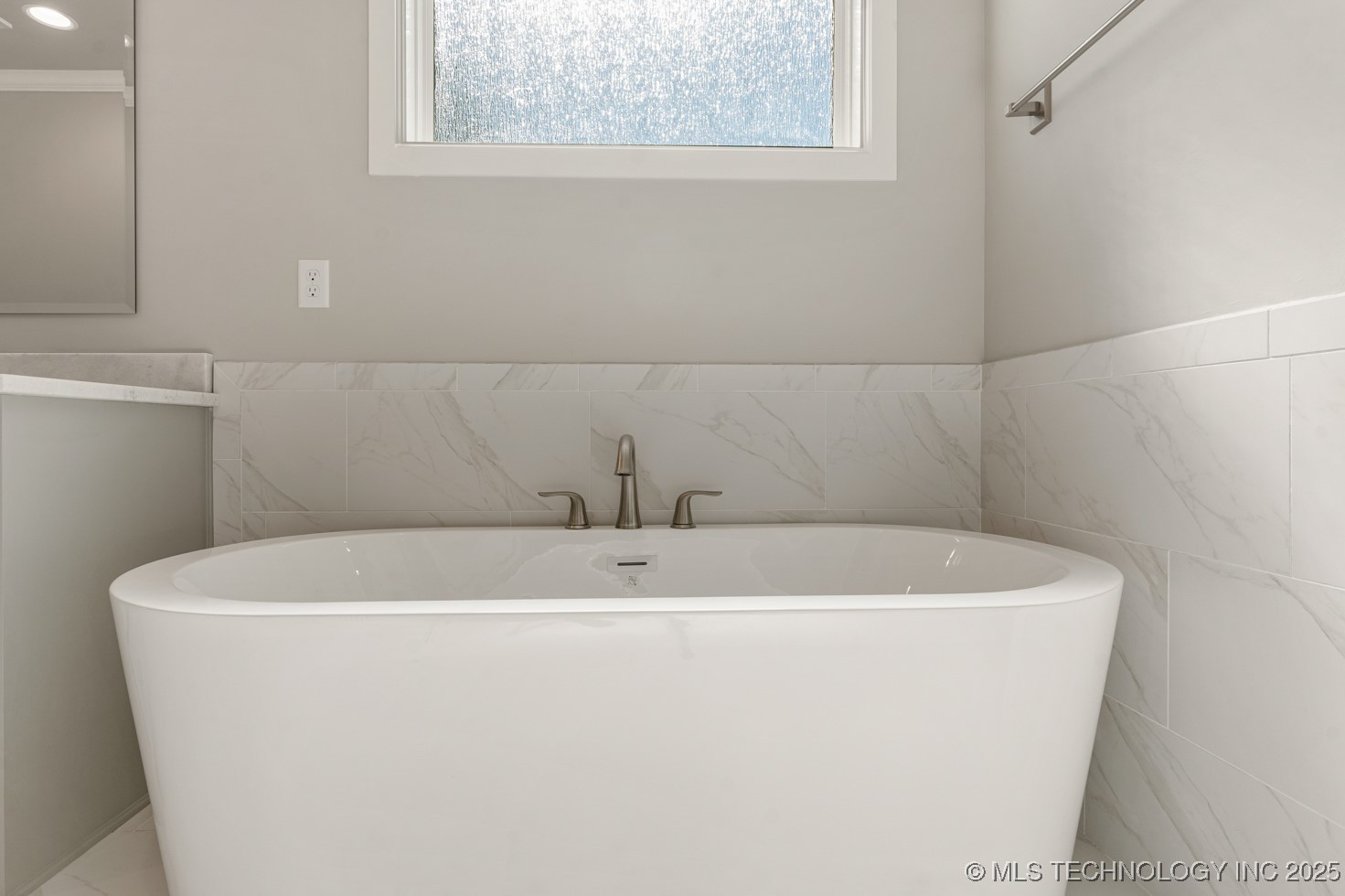 1507 Cedarwood Drive Property Photo 21