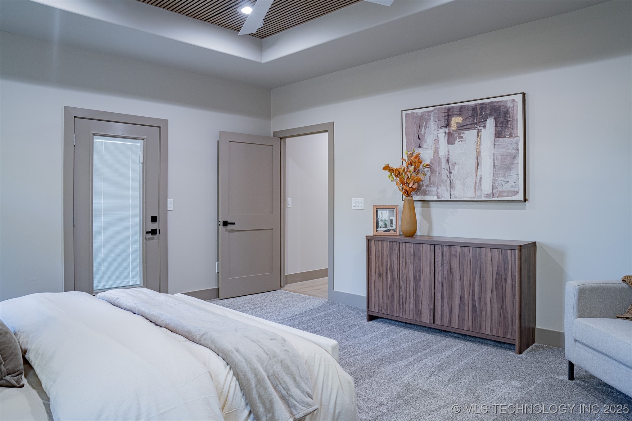 4929 S Columbia Avenue Property Photo 22