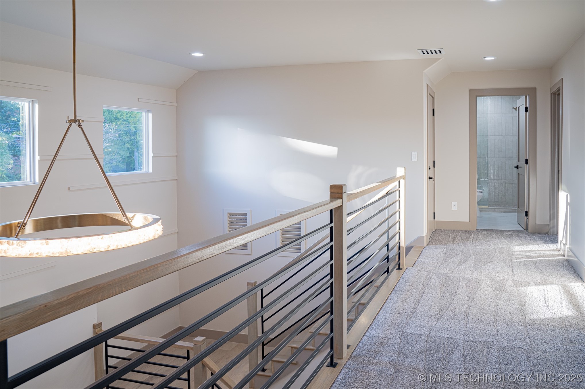 4929 S Columbia Avenue Property Photo 38