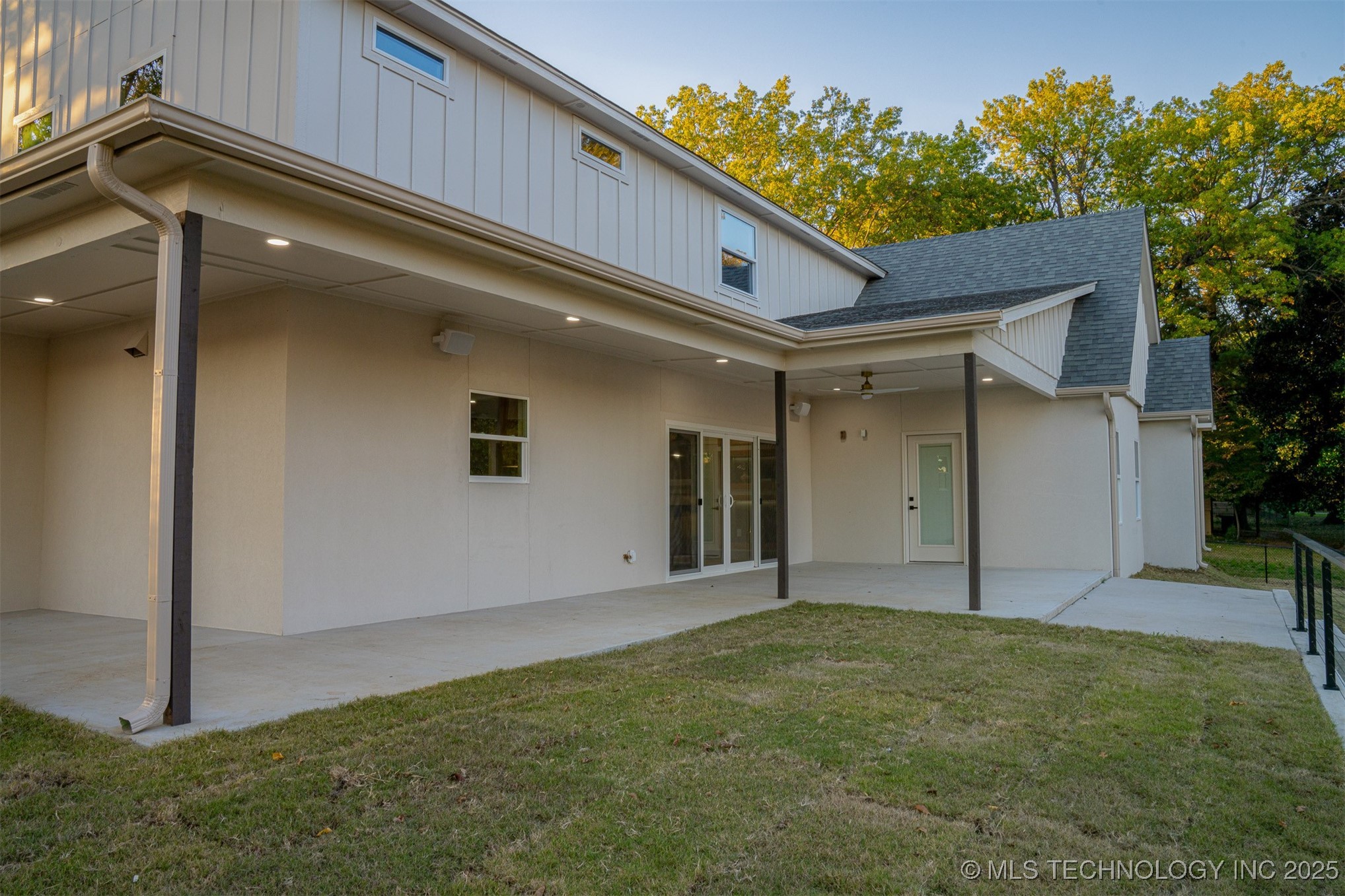 4929 S Columbia Avenue Property Photo 47