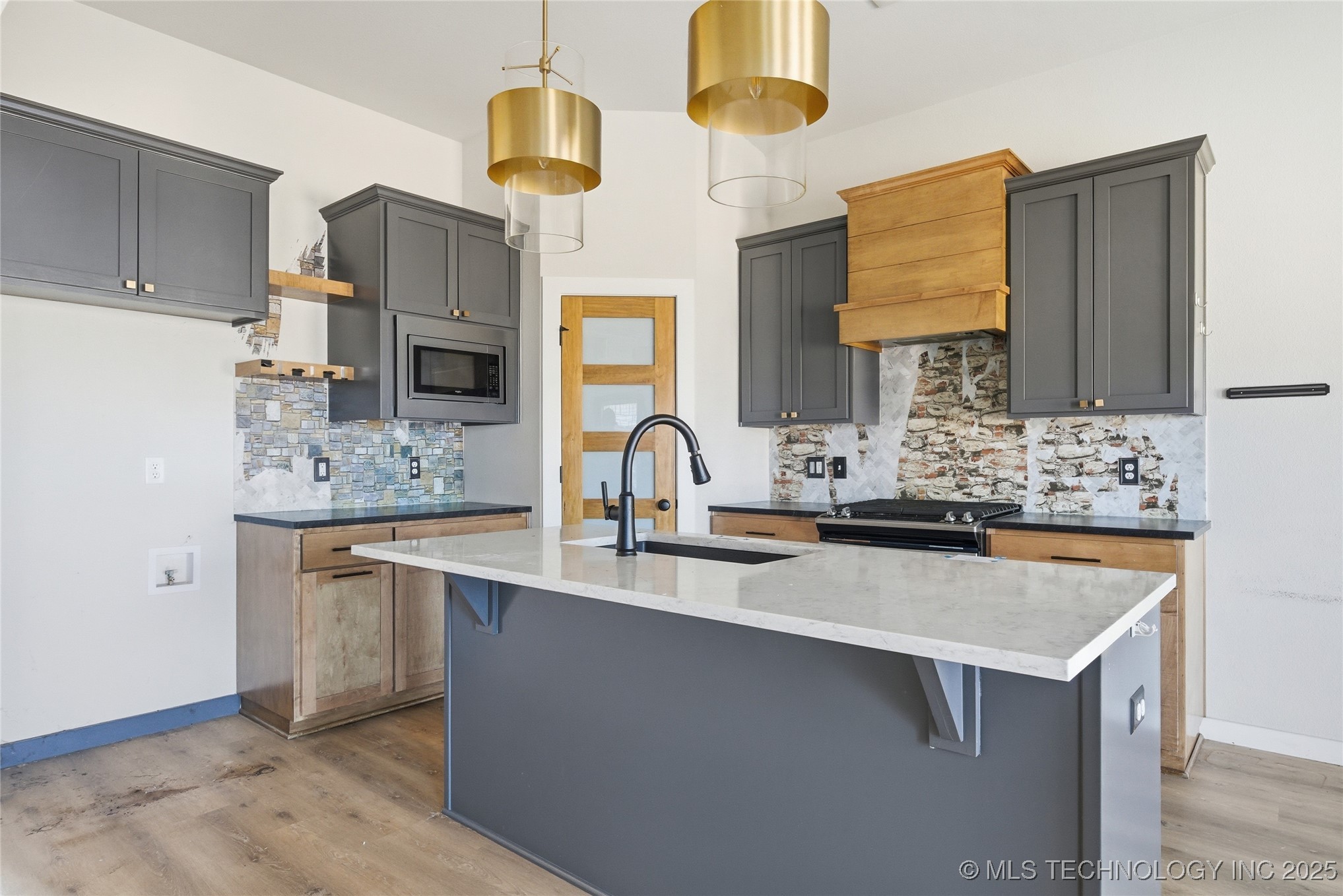 11805 N 130th East Avenue Property Photo 13