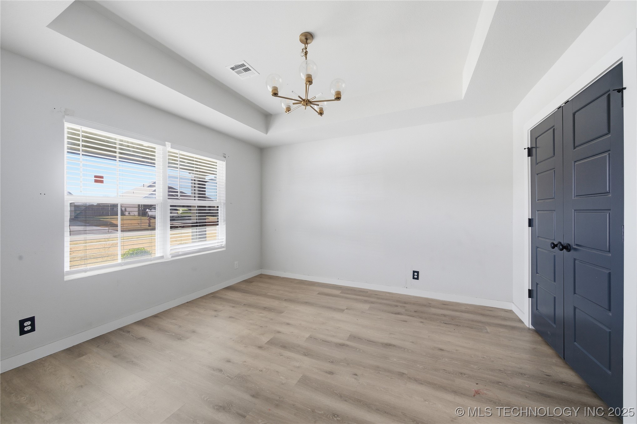 11805 N 130th East Avenue Property Photo 18