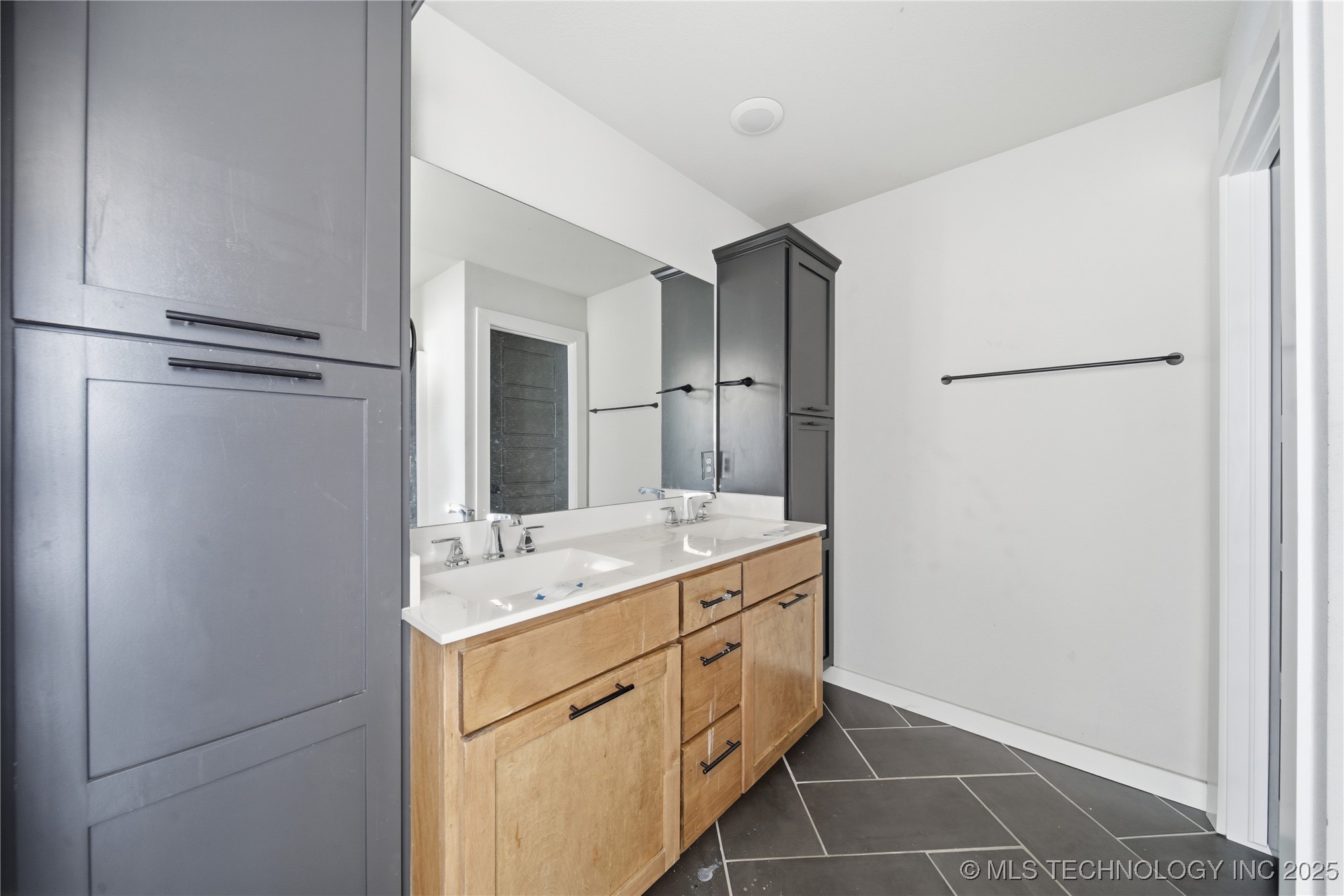 11805 N 130th East Avenue Property Photo 19