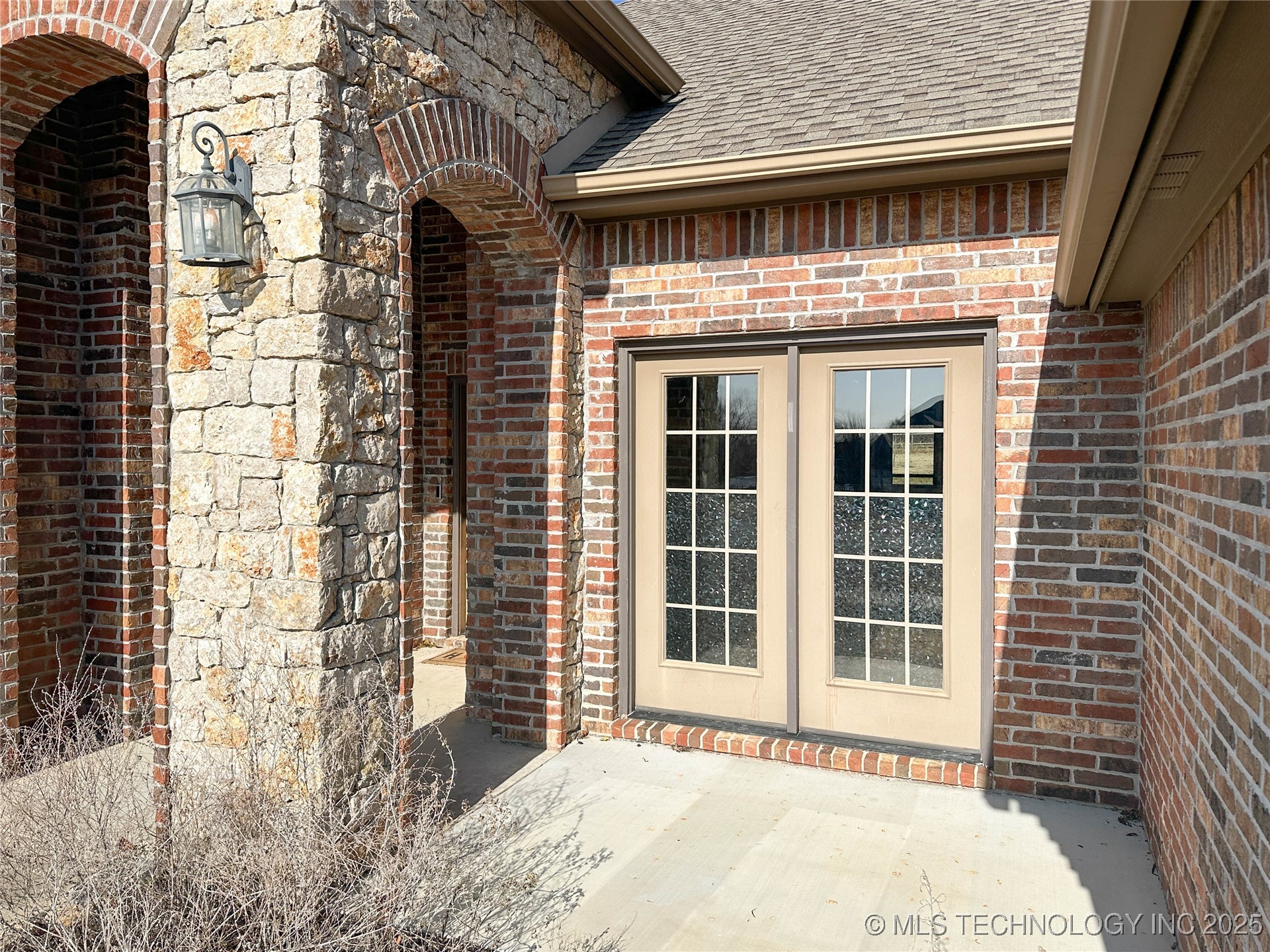 6133 E Engelmann Street Property Photo 9