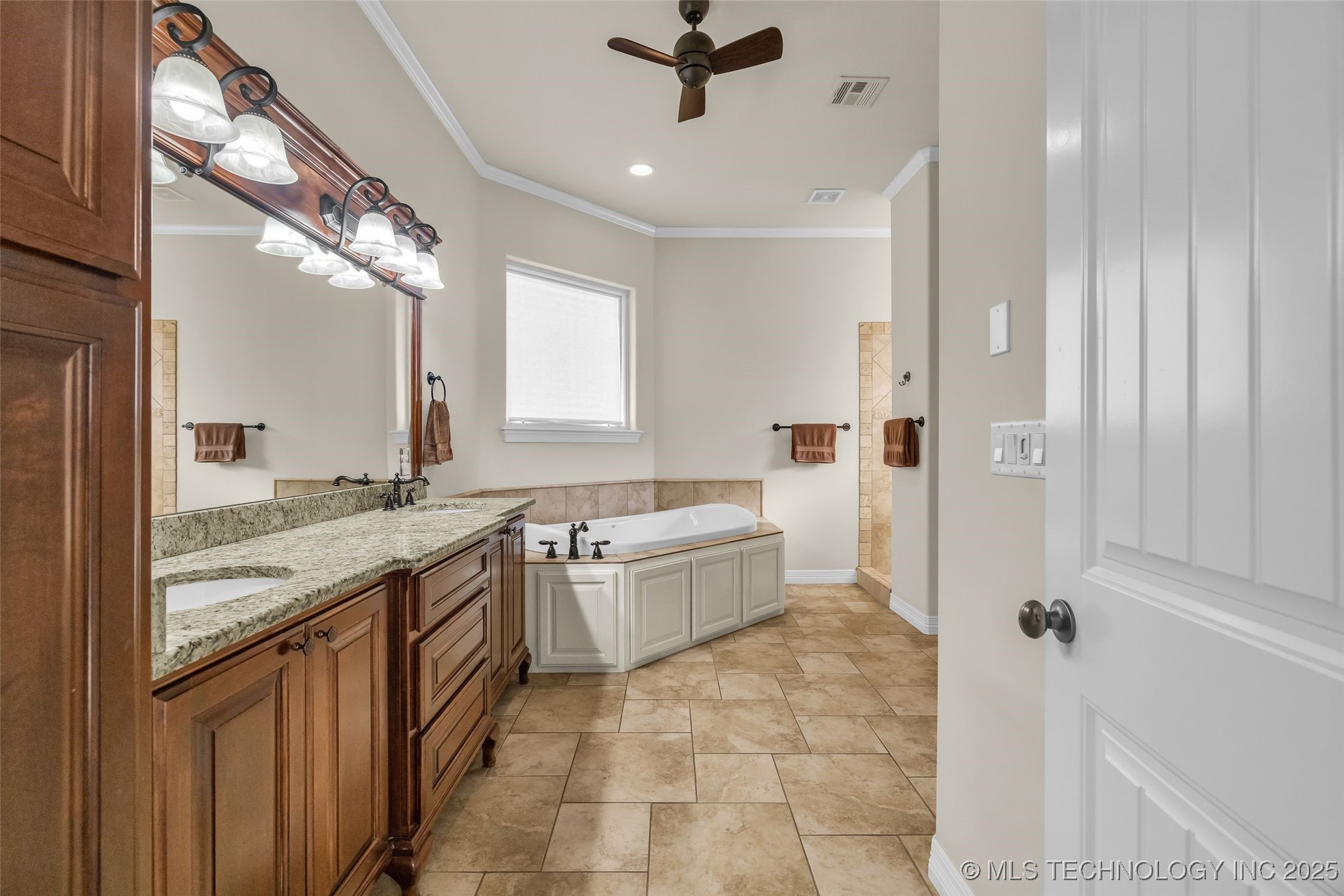 6101 W Birmingham Circle Property Photo 35