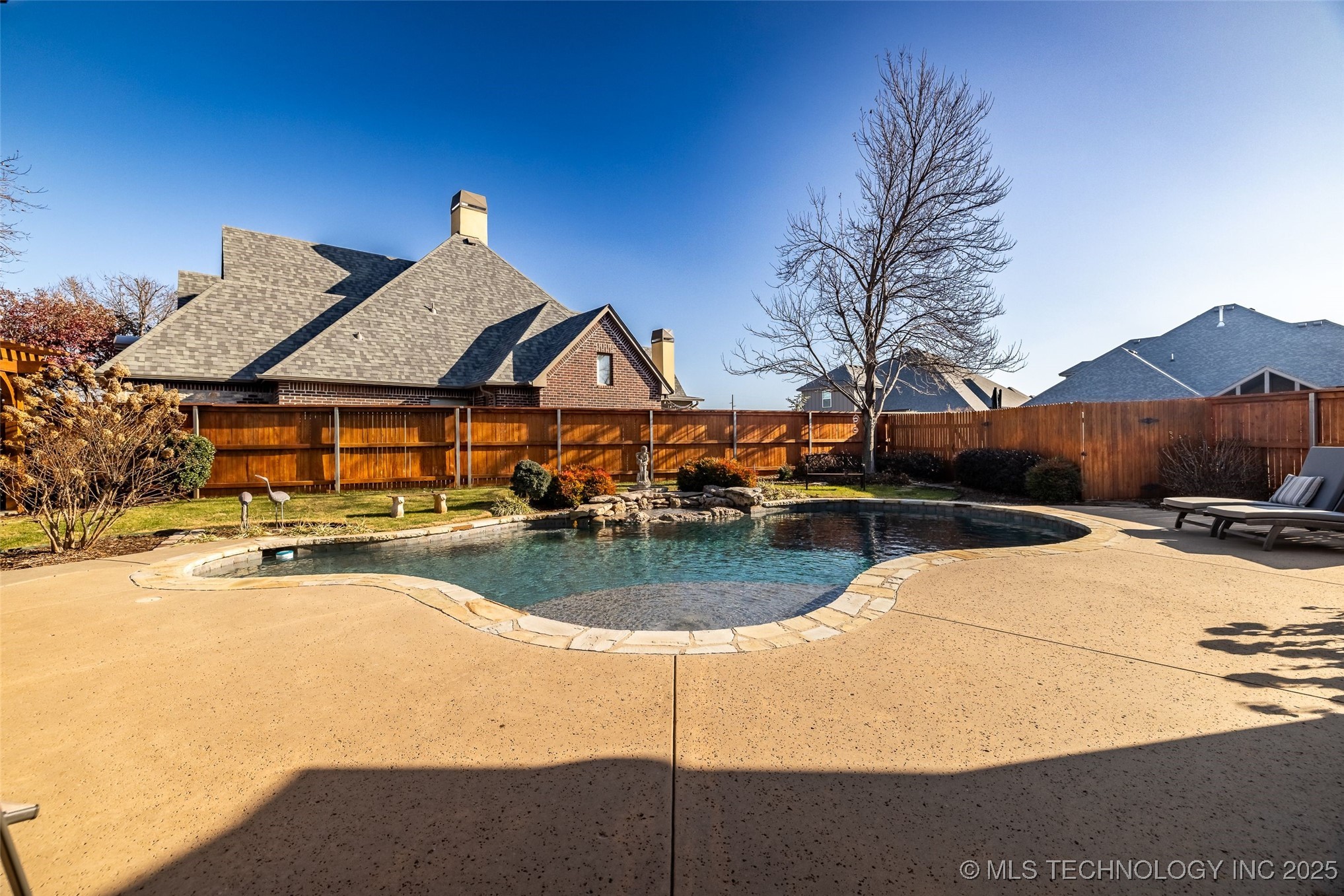 6101 W Birmingham Circle Property Photo 68