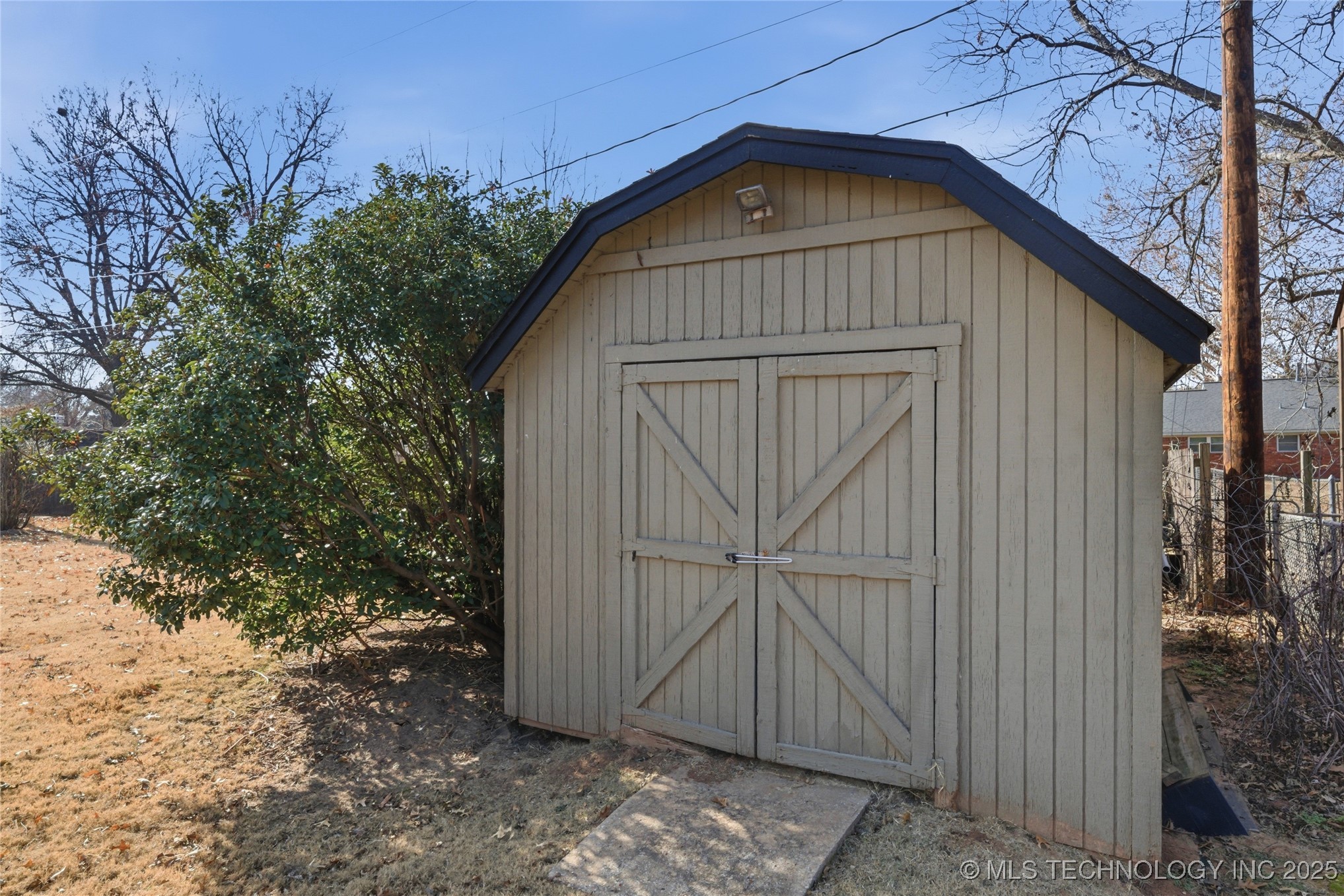 11618 S 74th East Avenue Property Photo 21