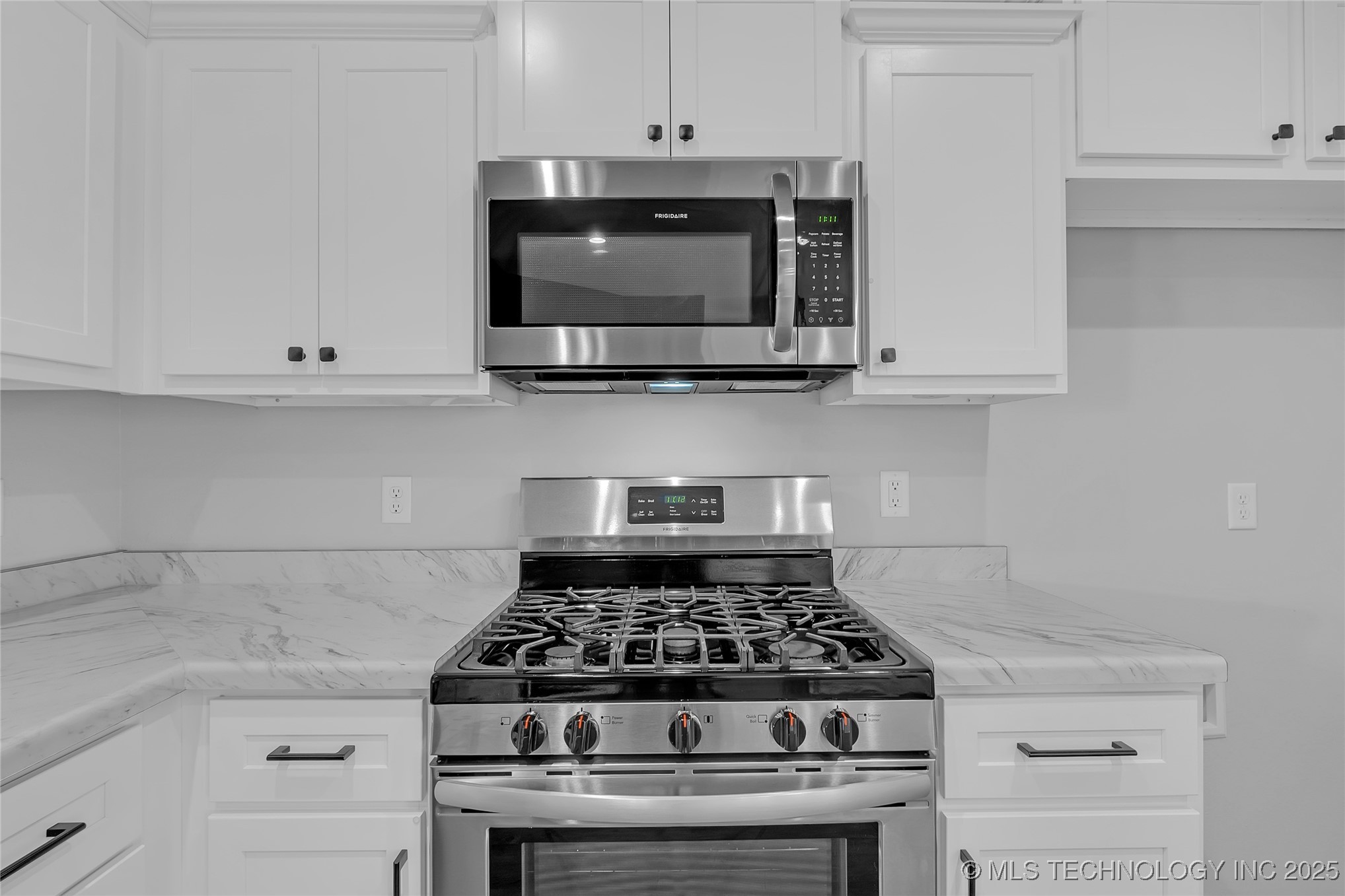 7413 E 158th Street S Property Photo 12