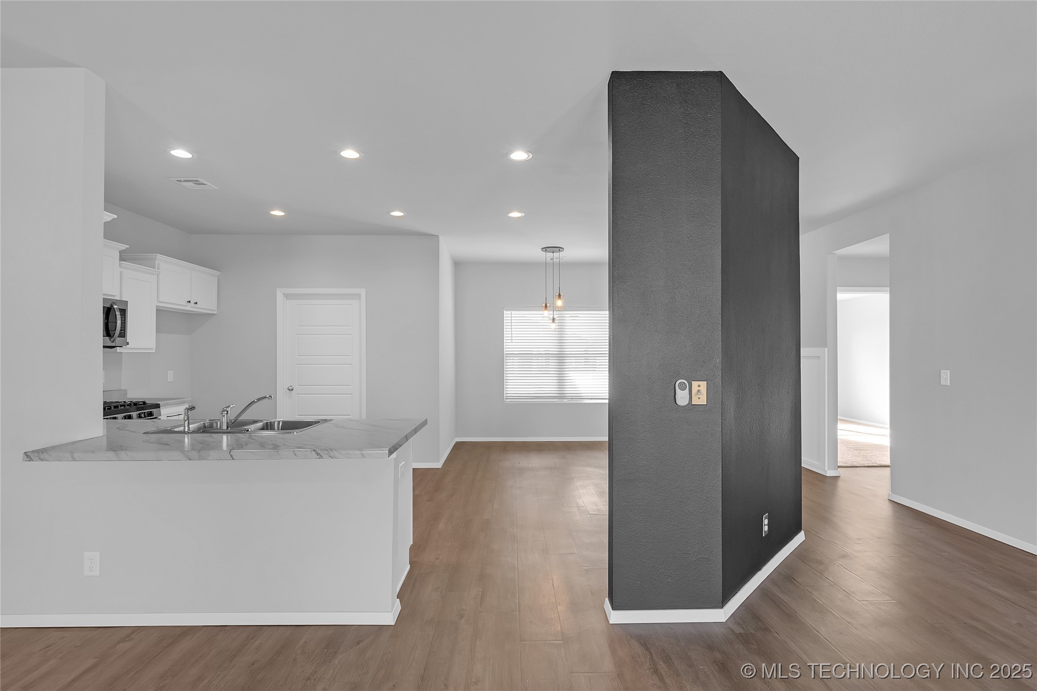 7413 E 158th Street S Property Photo 14