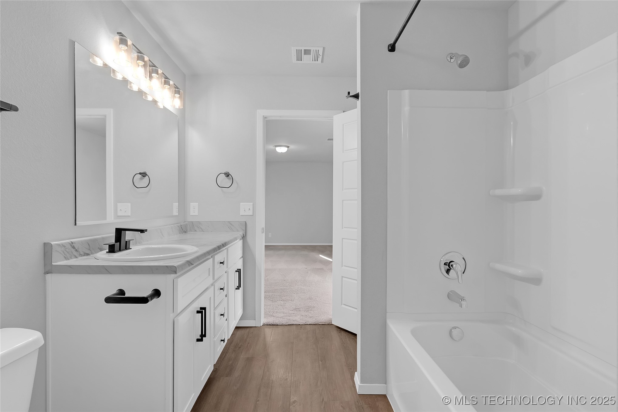 7413 E 158th Street S Property Photo 28