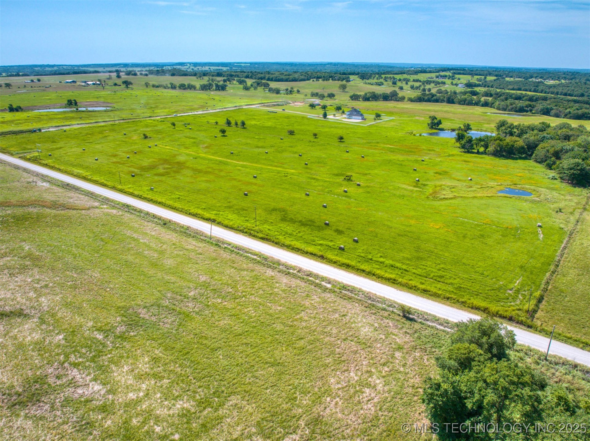 3461 N 3735 Property Photo 6