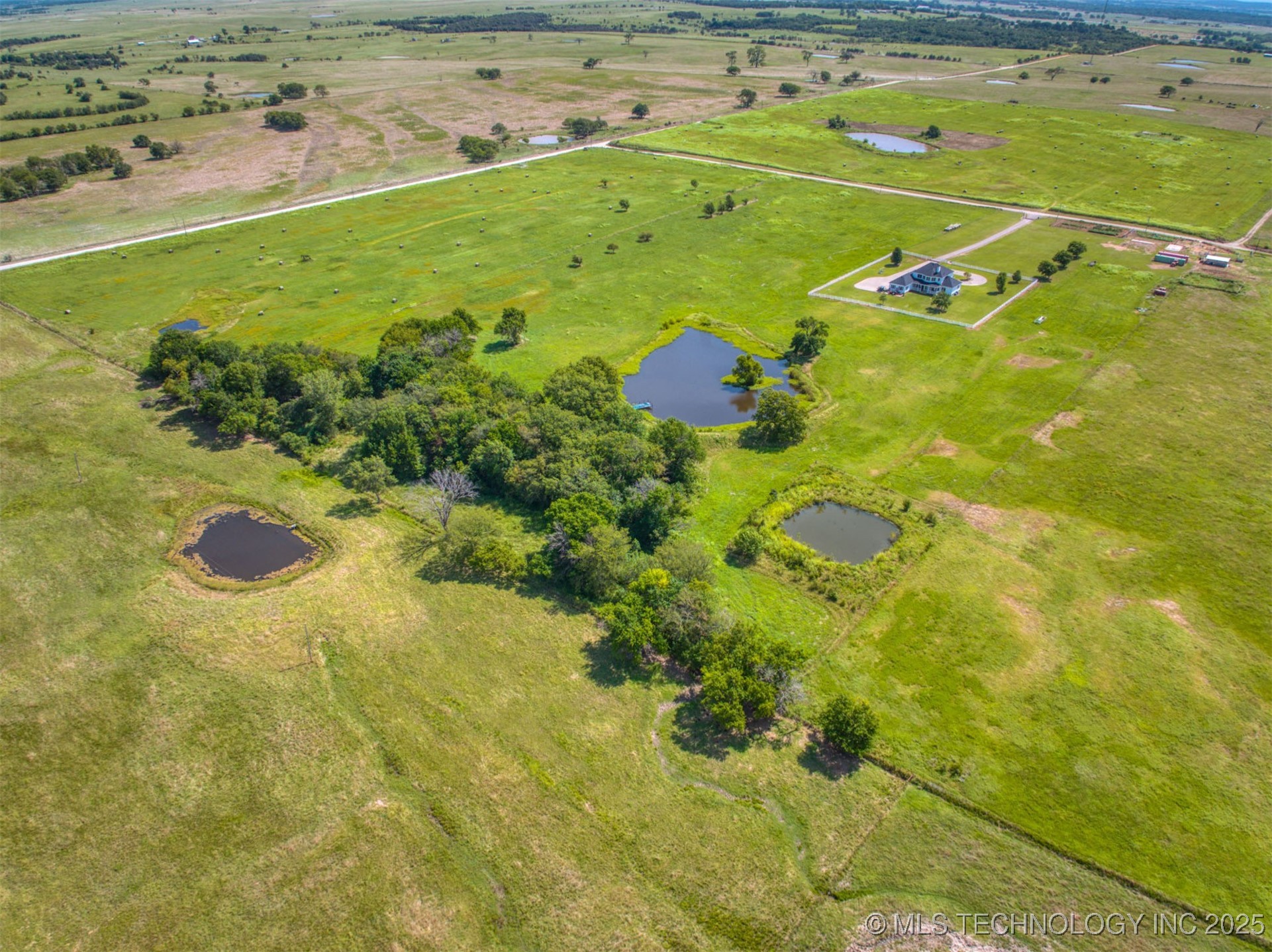 3461 N 3735 Property Photo 8