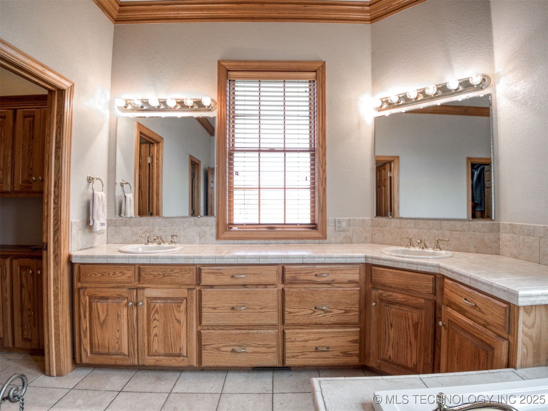 3461 N 3735 Property Photo 77