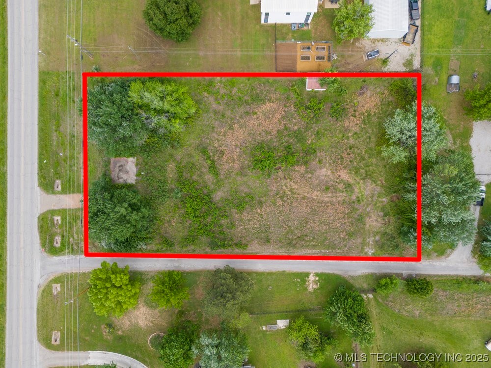 7111 S 277th East Avenue Property Photo 3