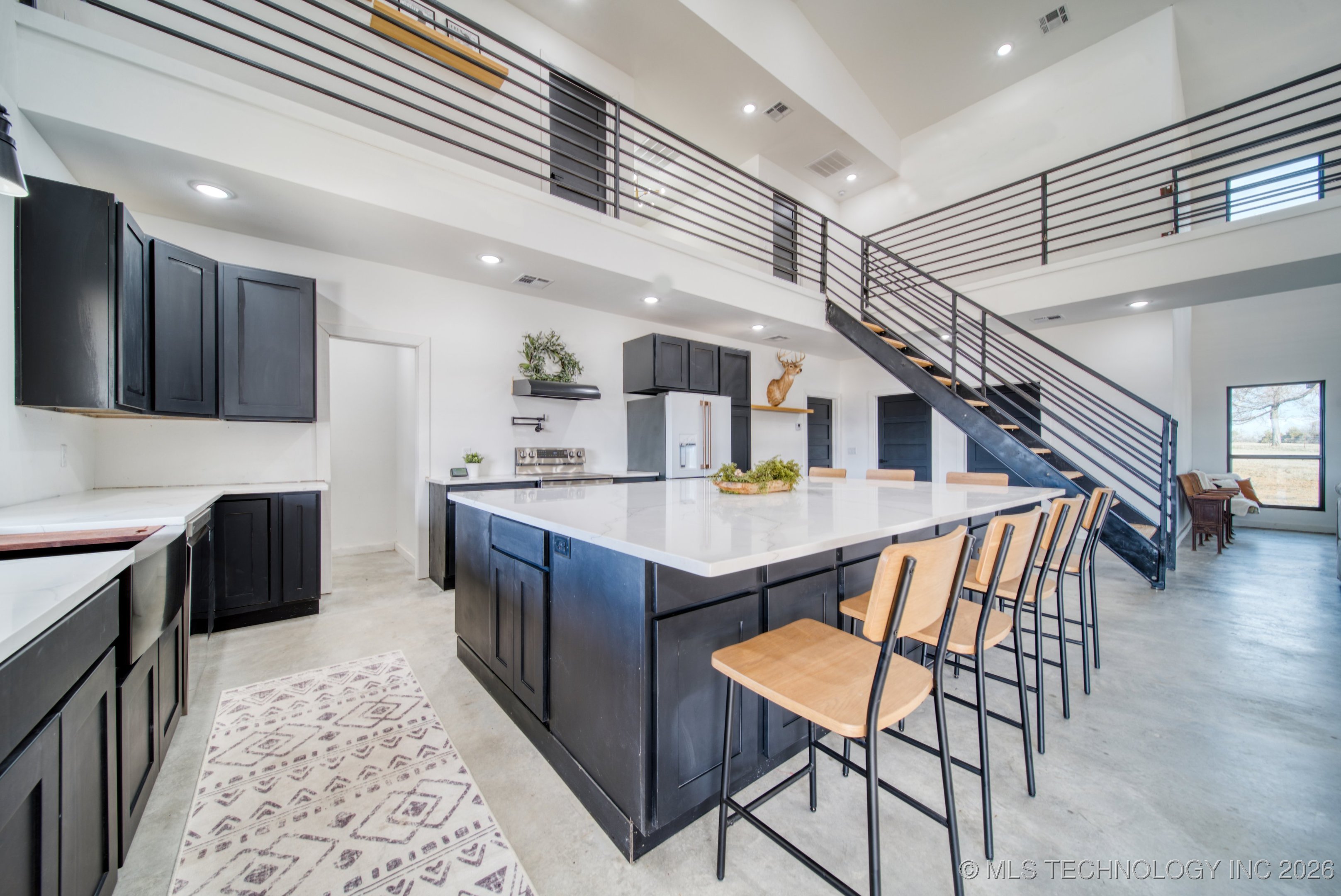 215 E Arpelar Street Property Photo 17