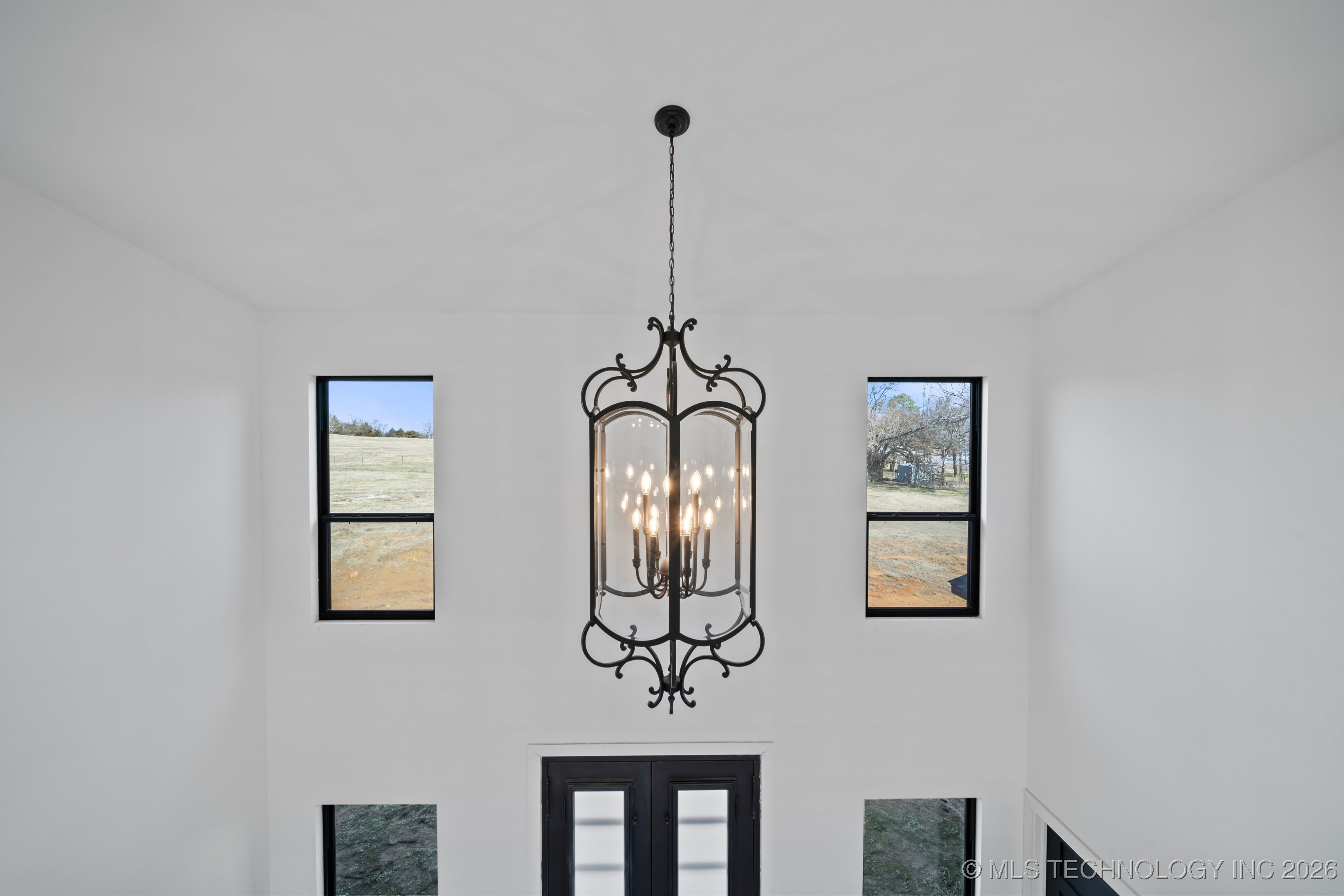 215 E Arpelar Street Property Photo 29