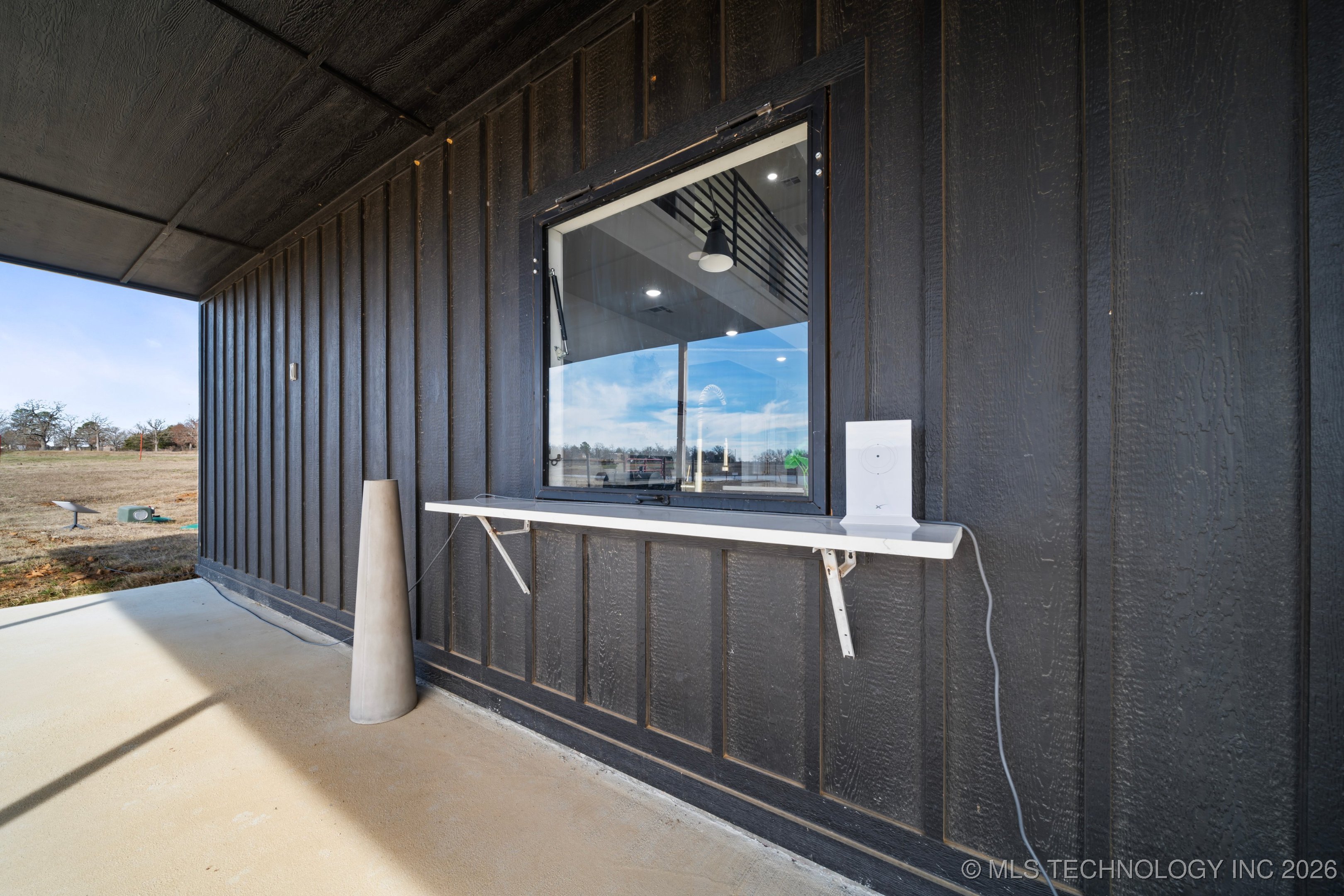 215 E Arpelar Street Property Photo 39