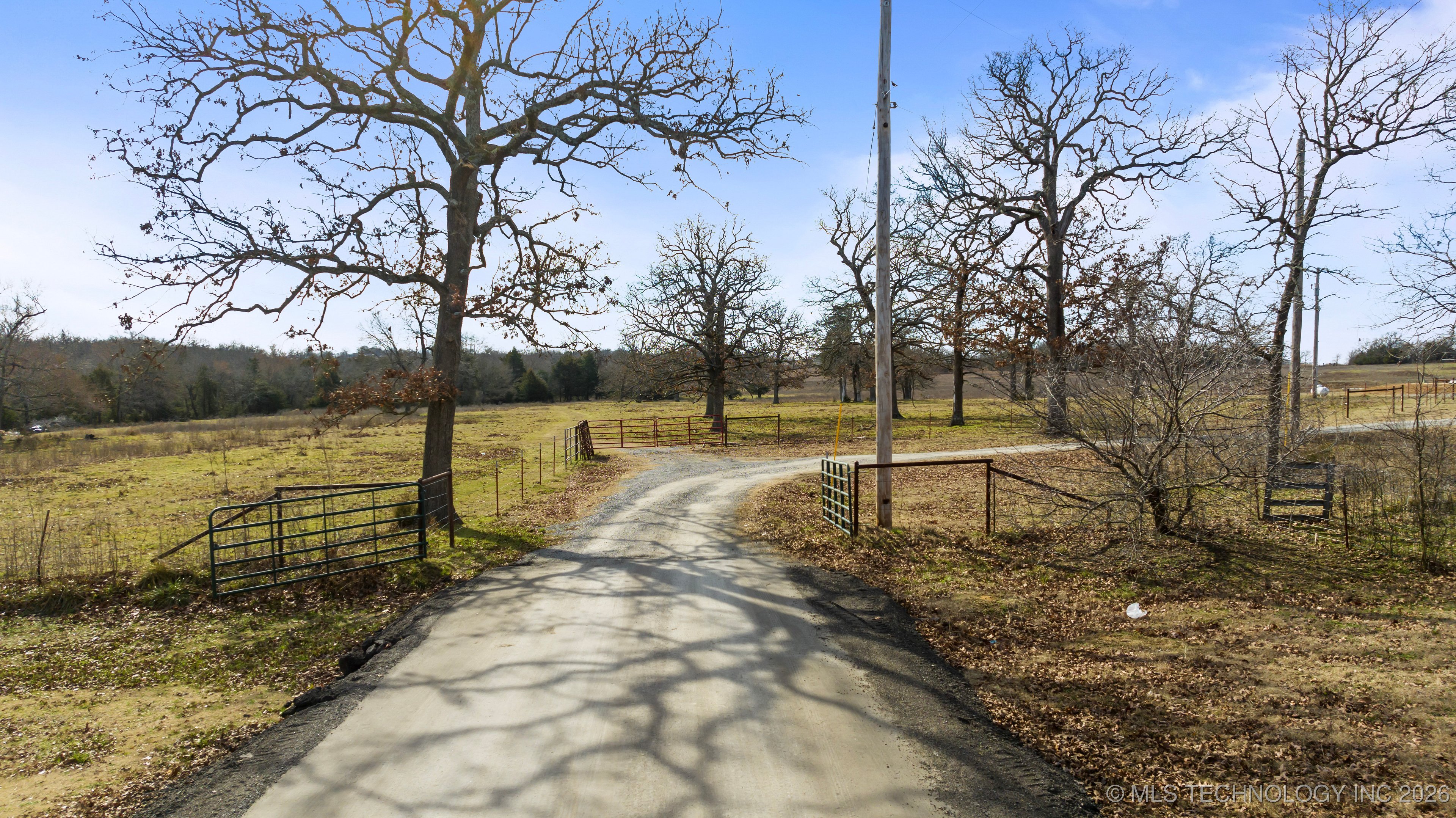 215 E Arpelar Street Property Photo 45