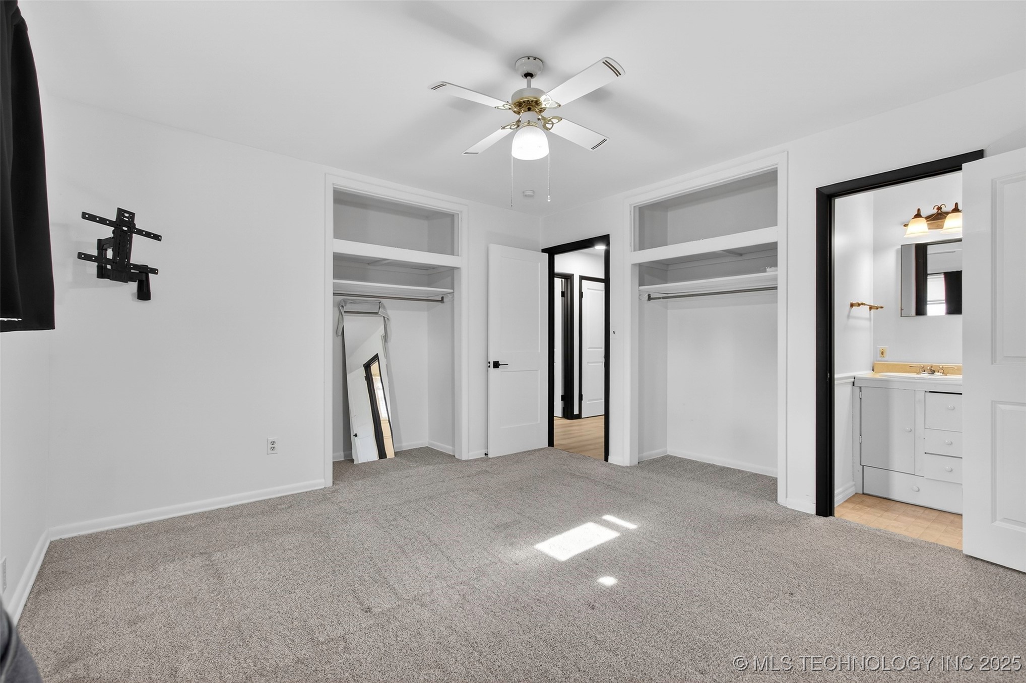 7419 E 20th Street Property Photo 14