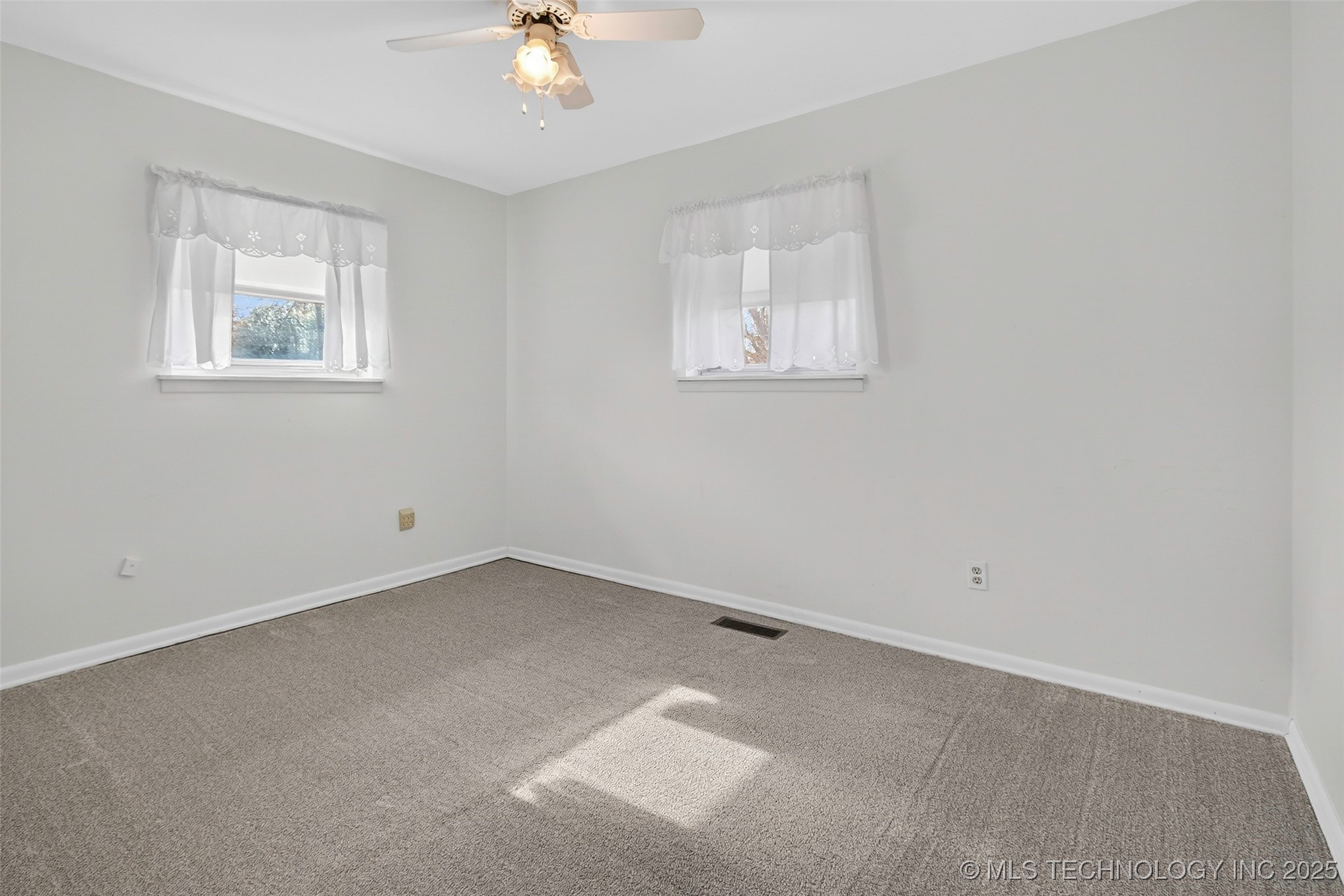 7419 E 20th Street Property Photo 16