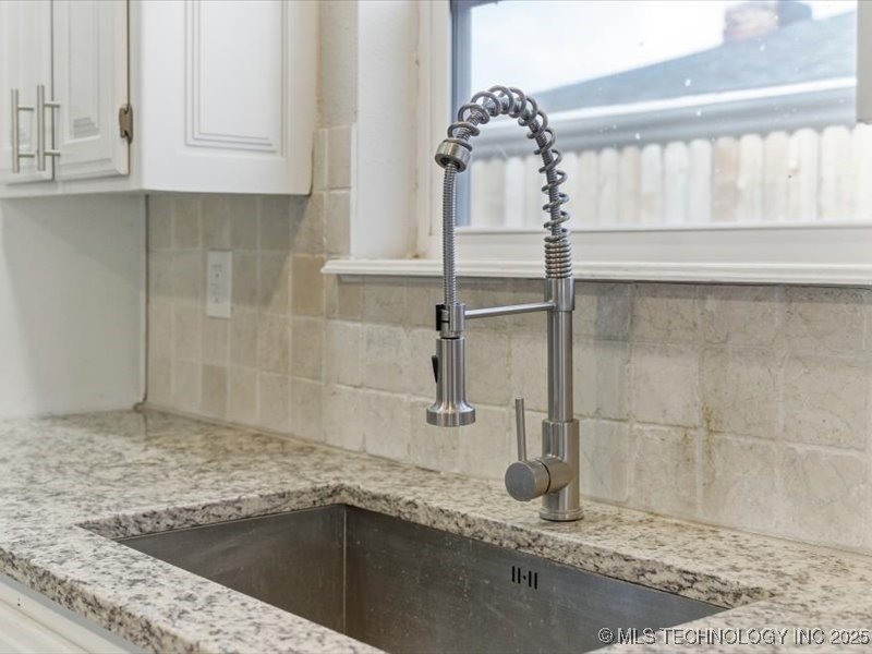 8509 E 78th Place Property Photo 10