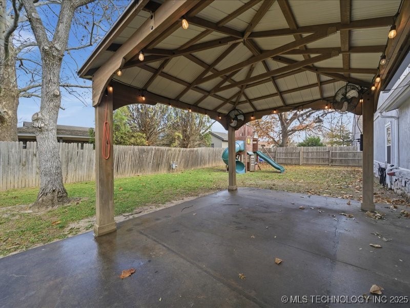 8509 E 78th Place Property Photo 21