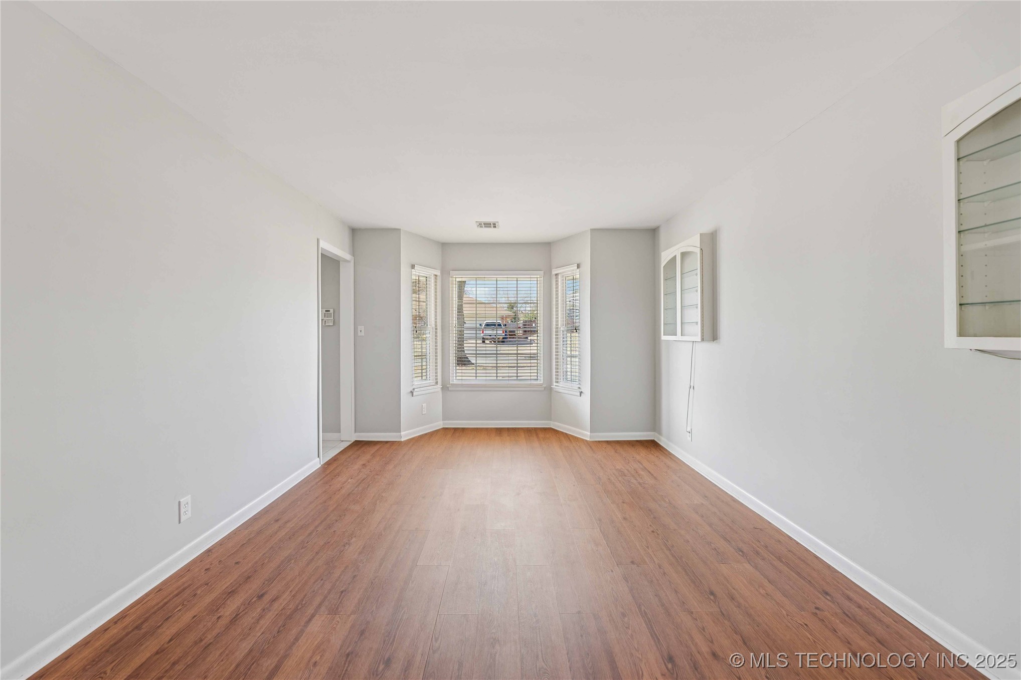 5127 S Joplin Avenue Property Photo 7