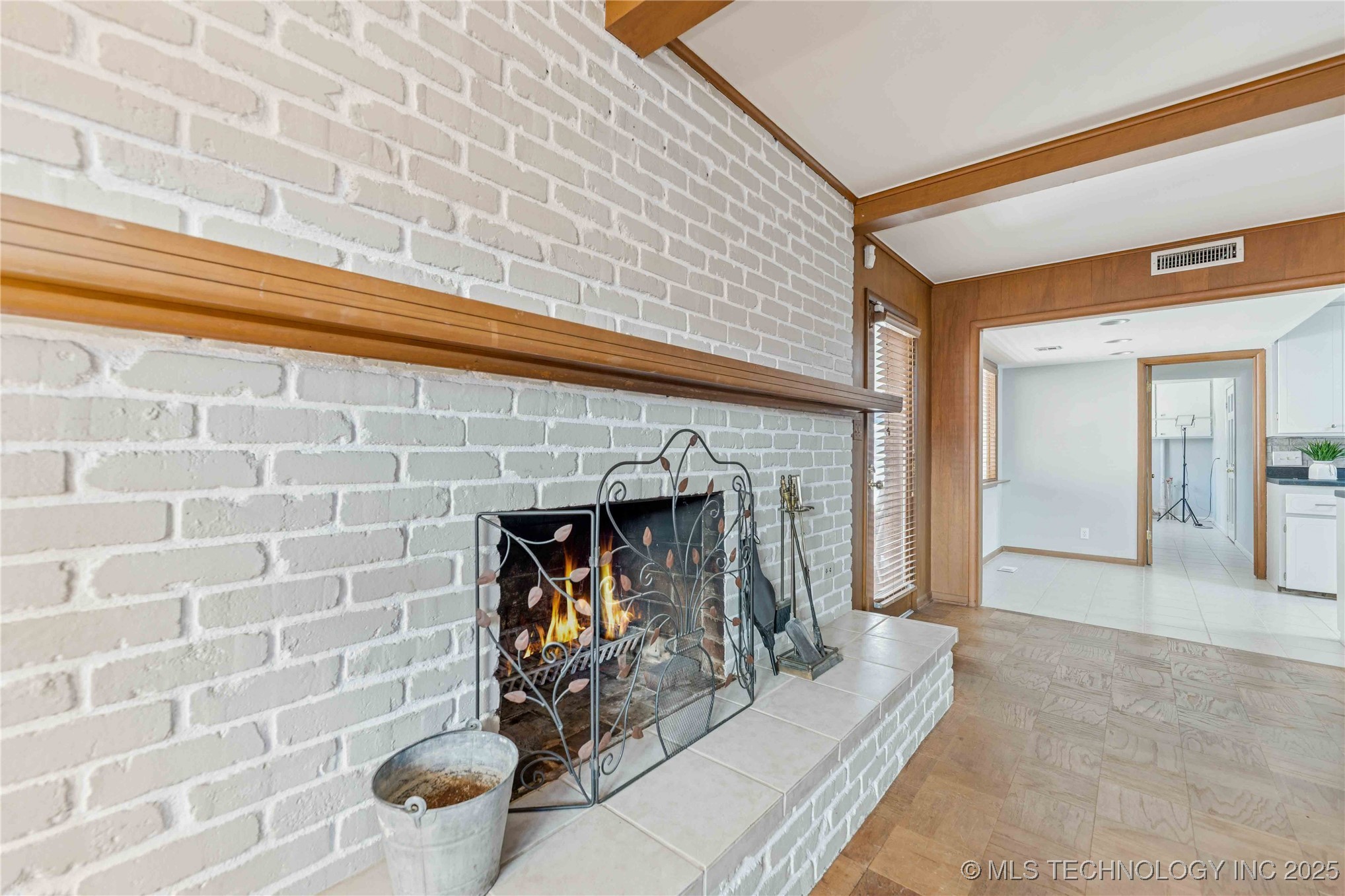 5127 S Joplin Avenue Property Photo 8