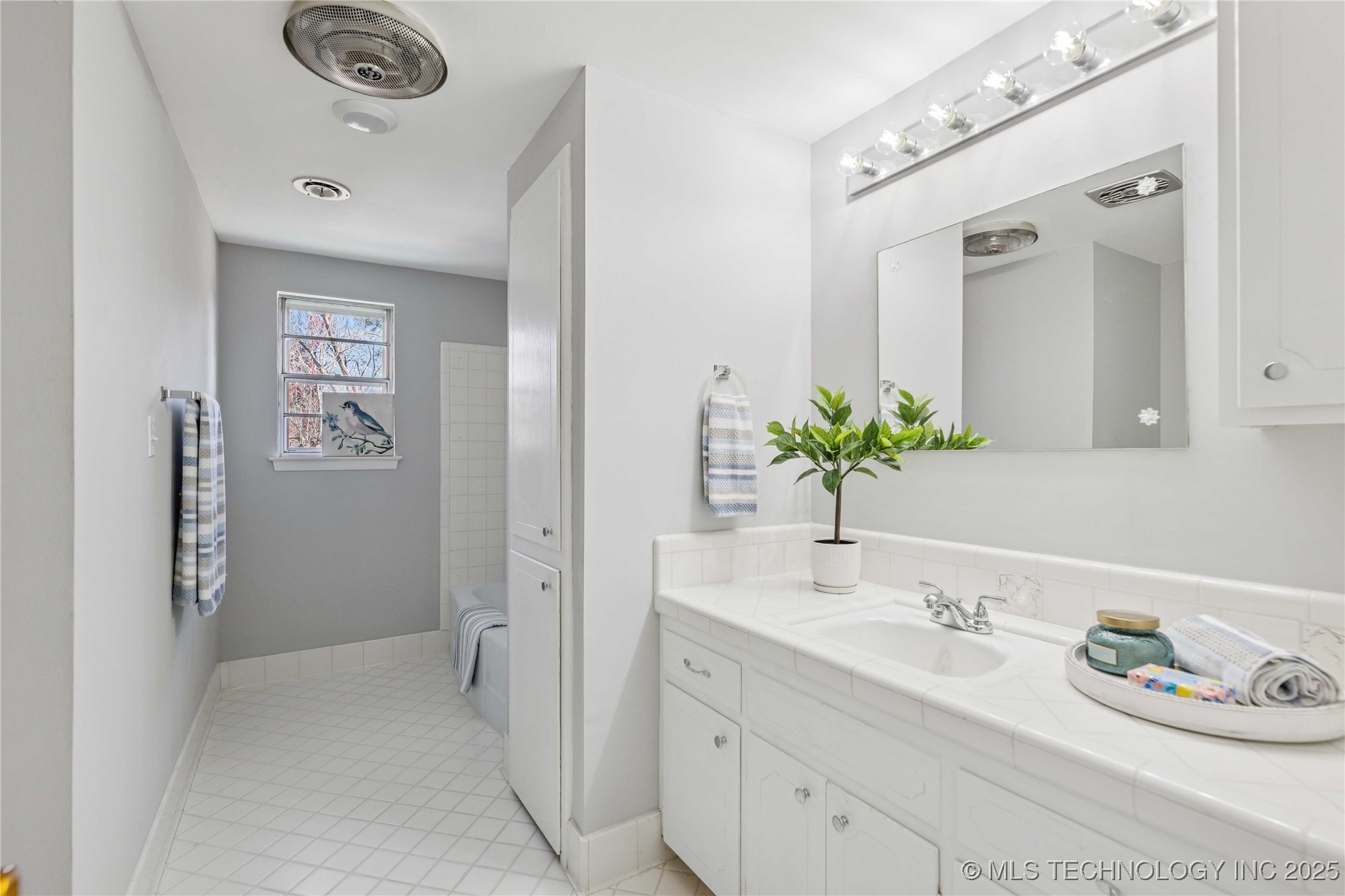 5127 S Joplin Avenue Property Photo 22