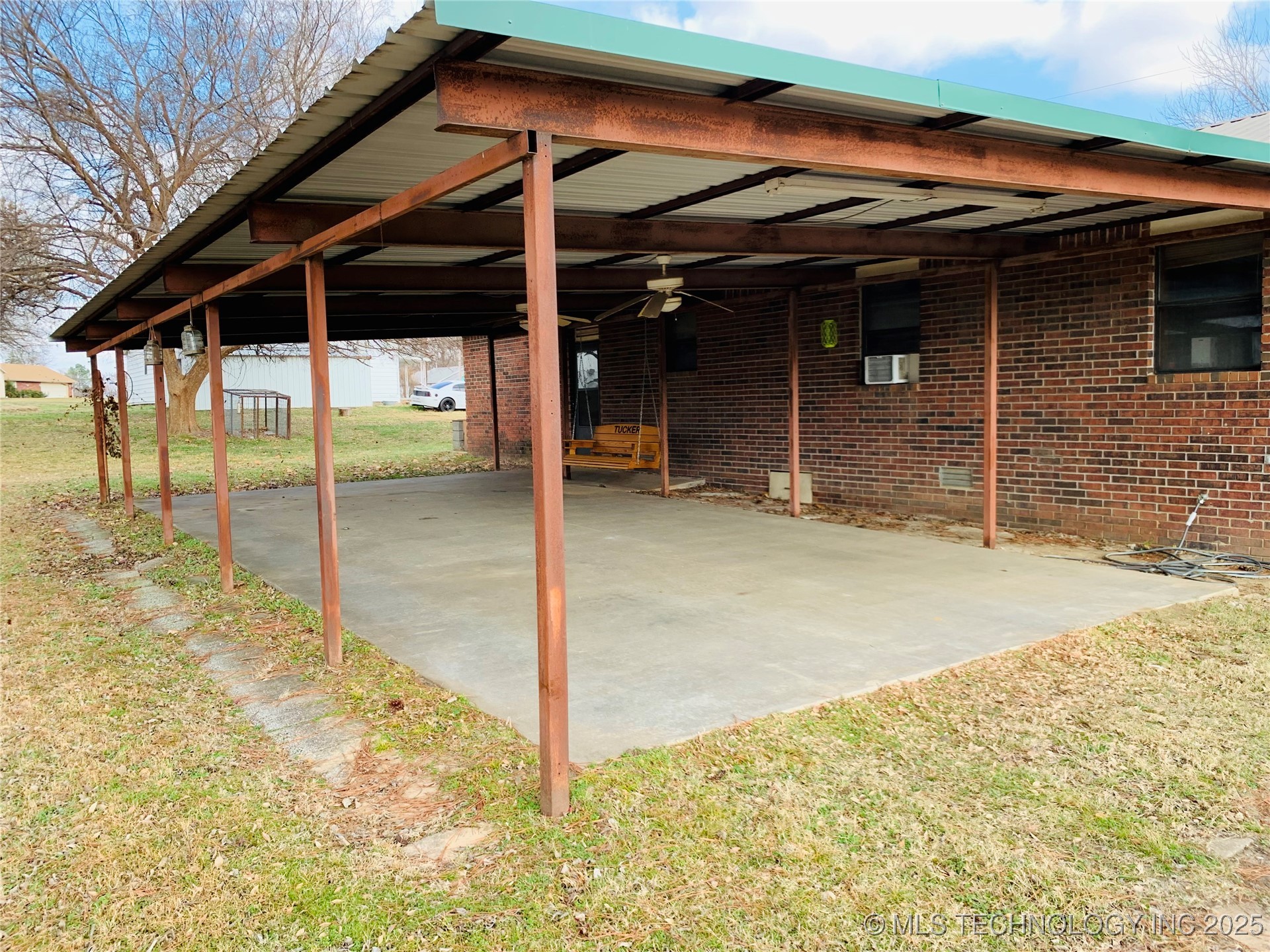 438 S Taylor Street Property Photo 23