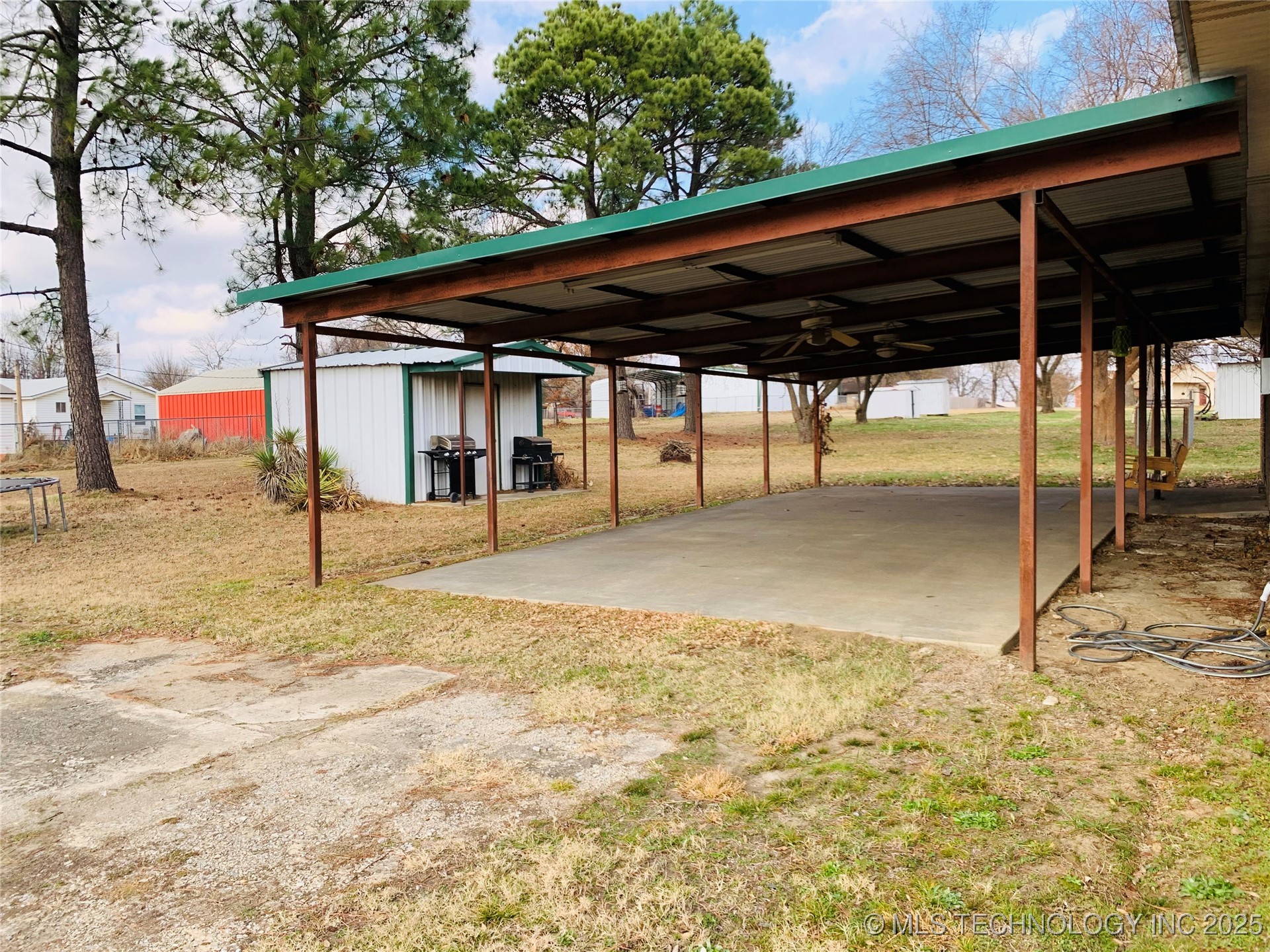 438 S Taylor Street Property Photo 24