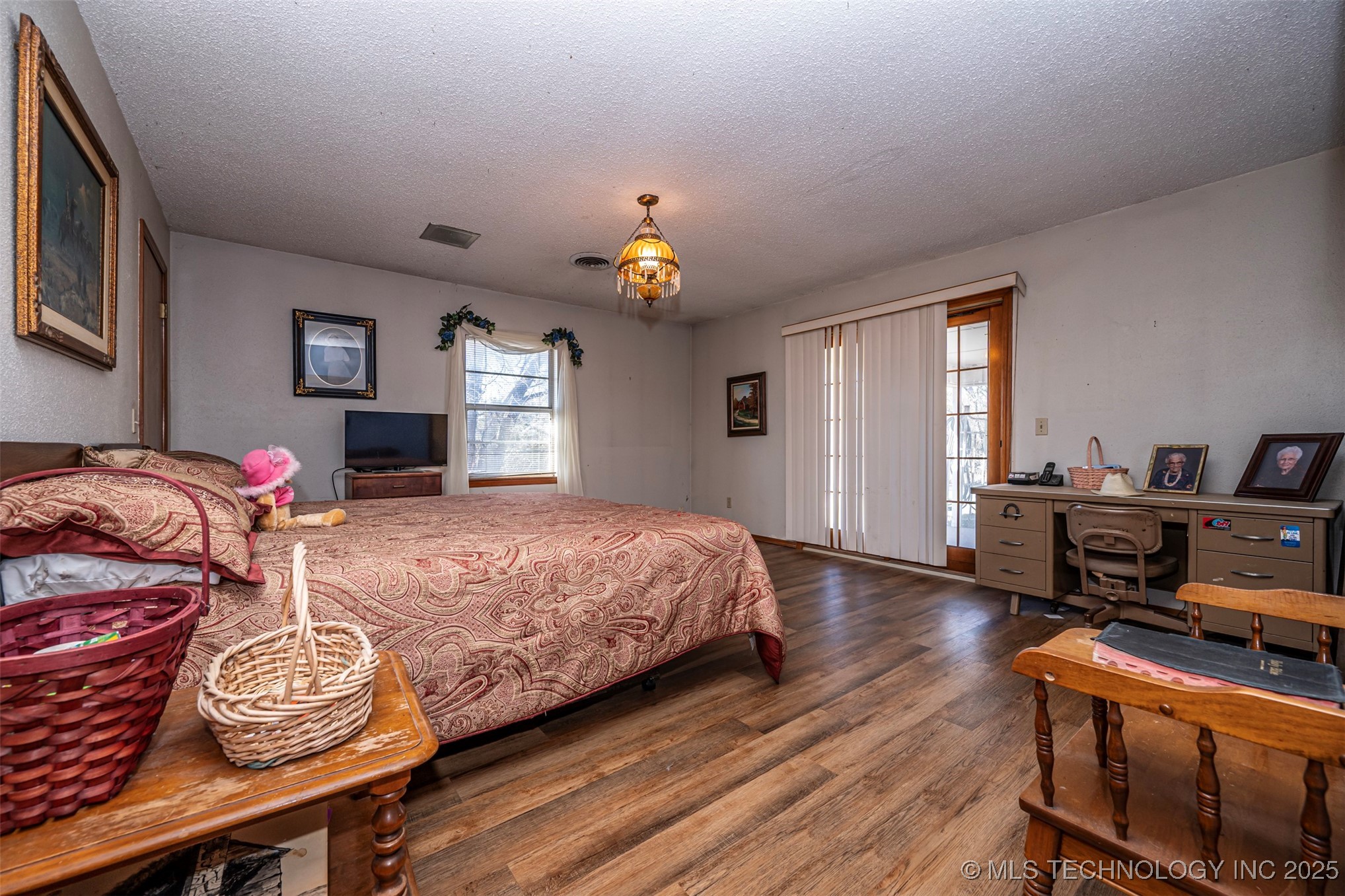 650 Williams Property Photo 19