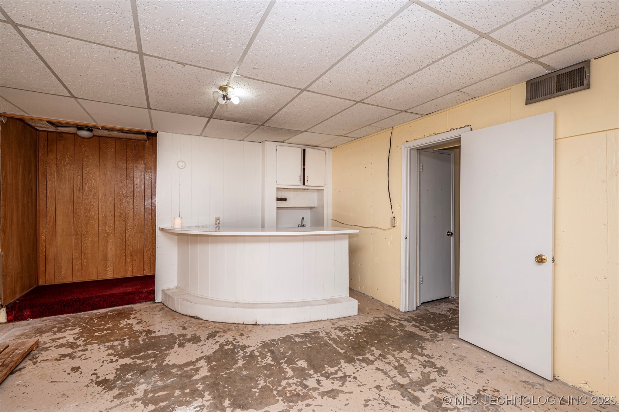 650 Williams Property Photo 31