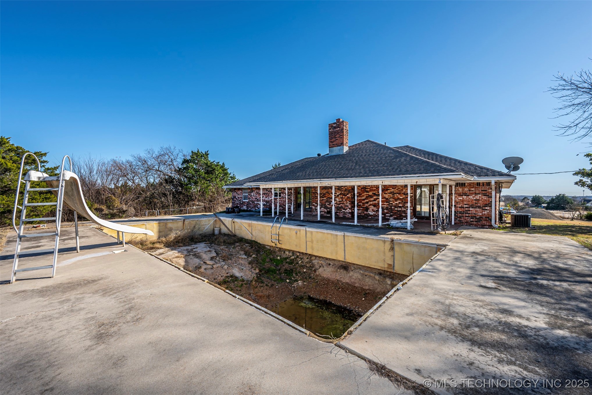 650 Williams Property Photo 37