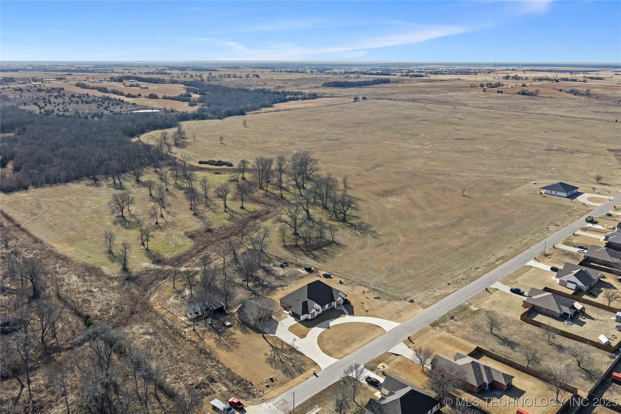 503 Brentain Lane Property Photo 2