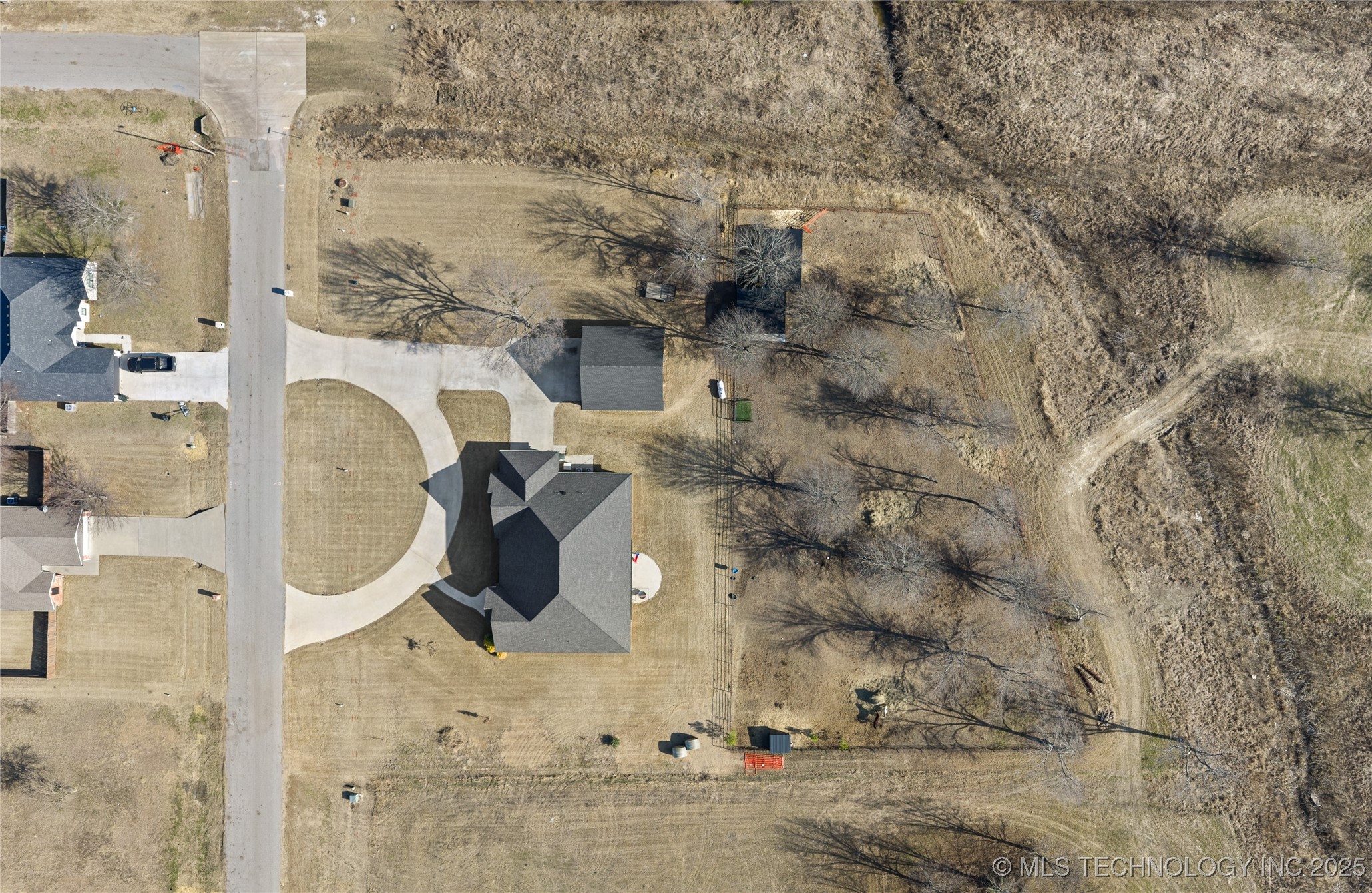 503 Brentain Lane Property Photo 3