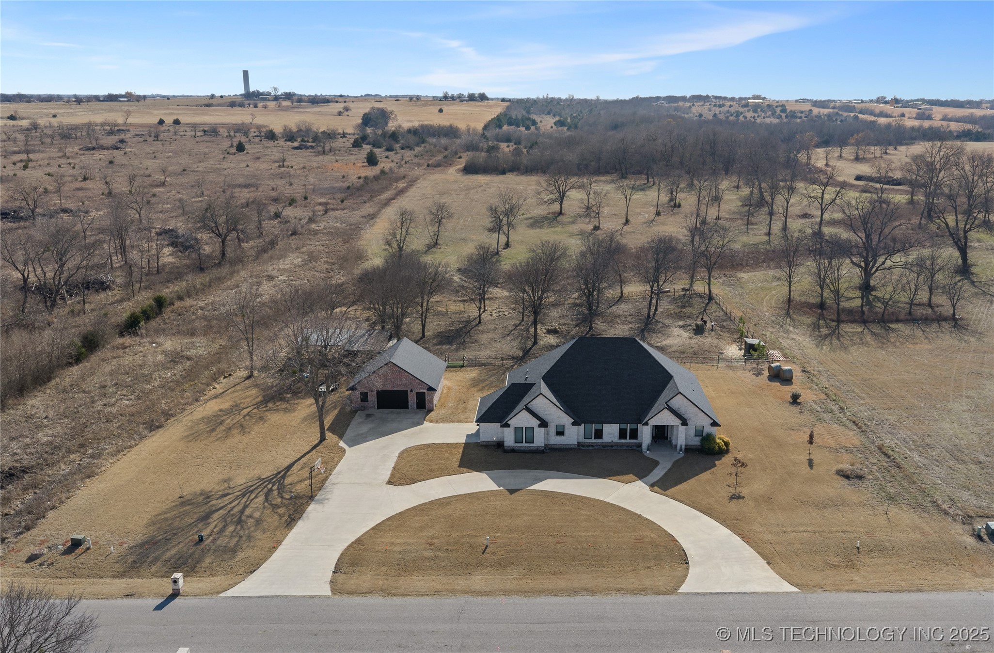 503 Brentain Lane Property Photo 4