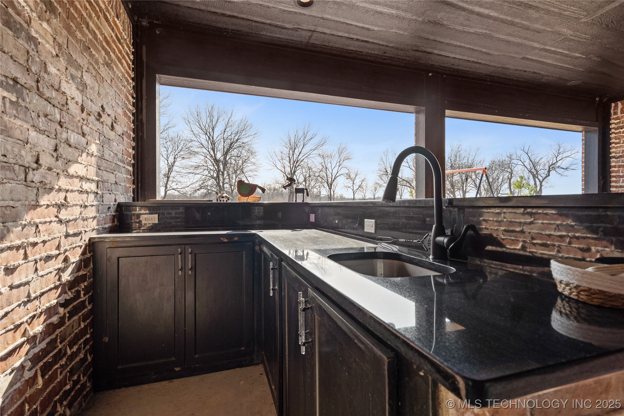 503 Brentain Lane Property Photo 18