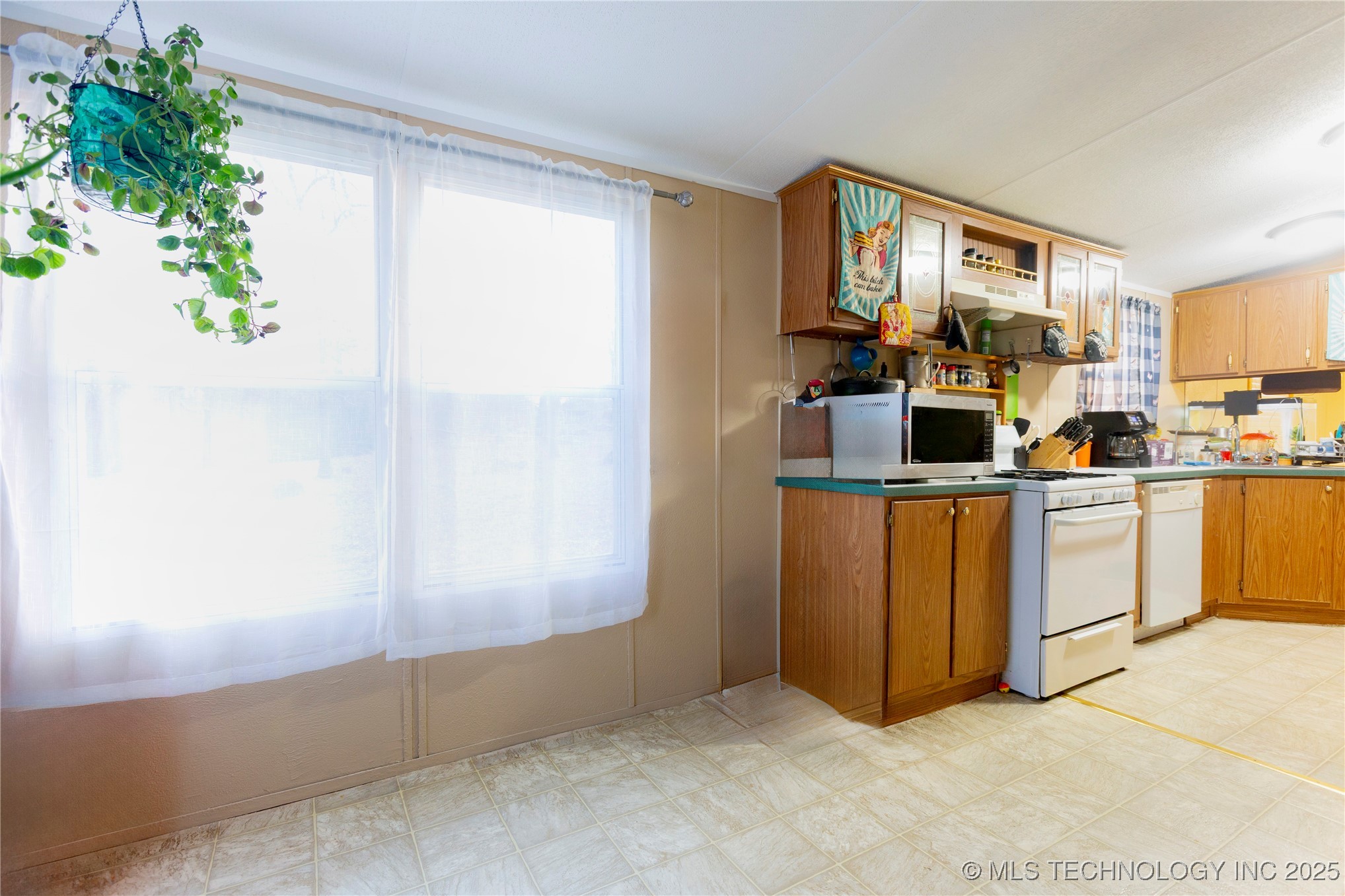 115311 S 4237 Road Property Photo 4