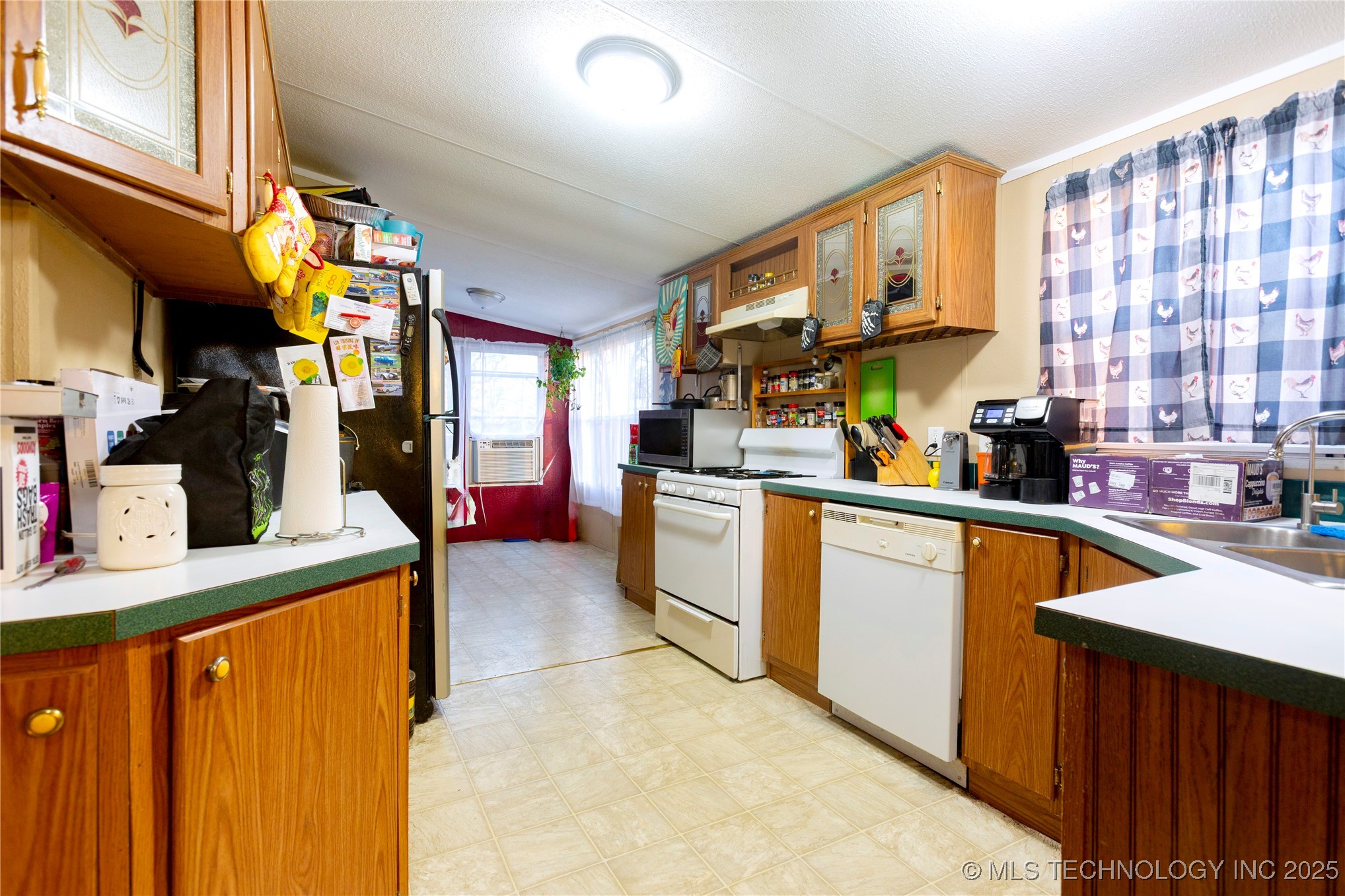 115311 S 4237 Road Property Photo 5