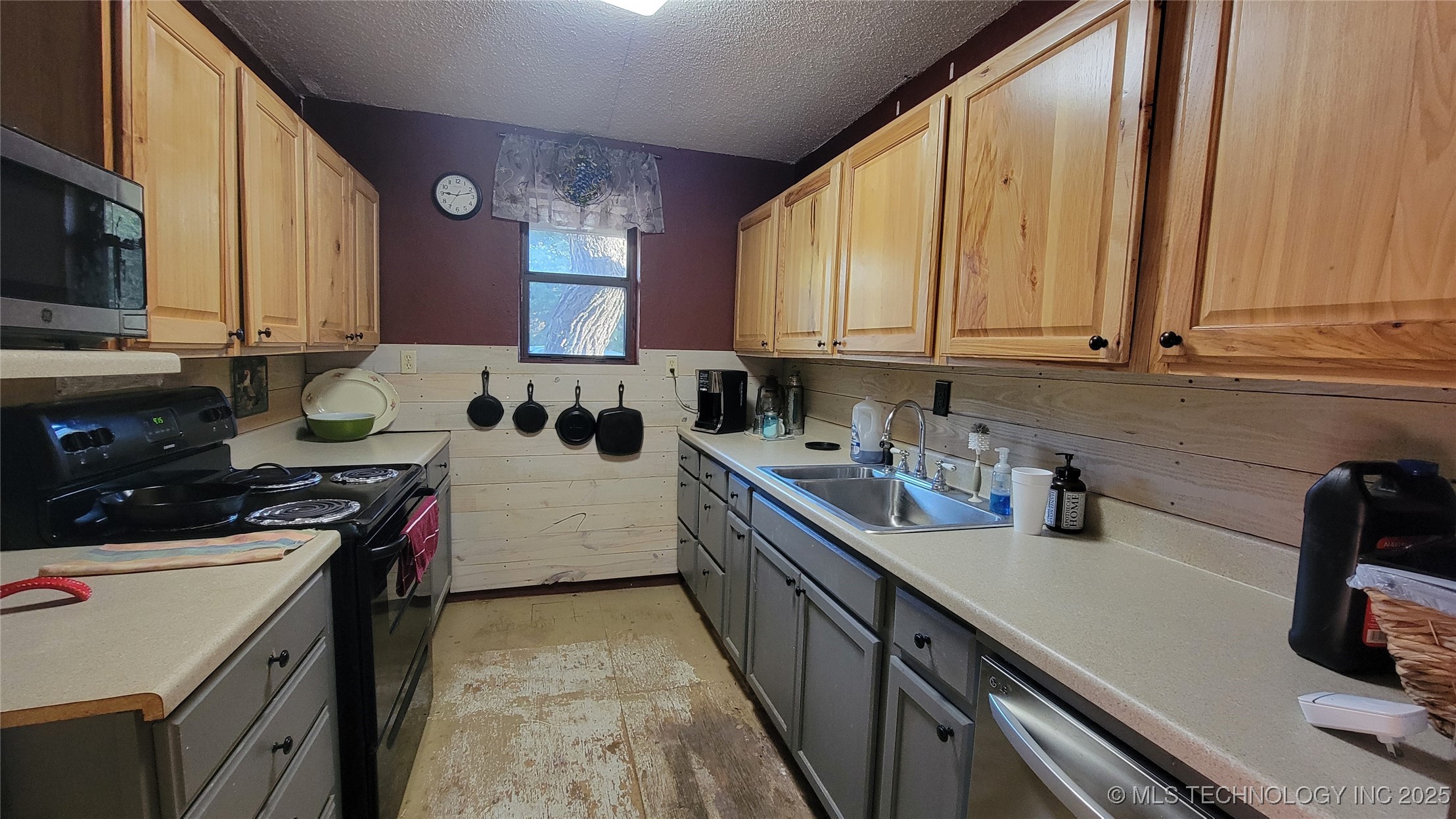 115302 S 4140 Property Photo 16