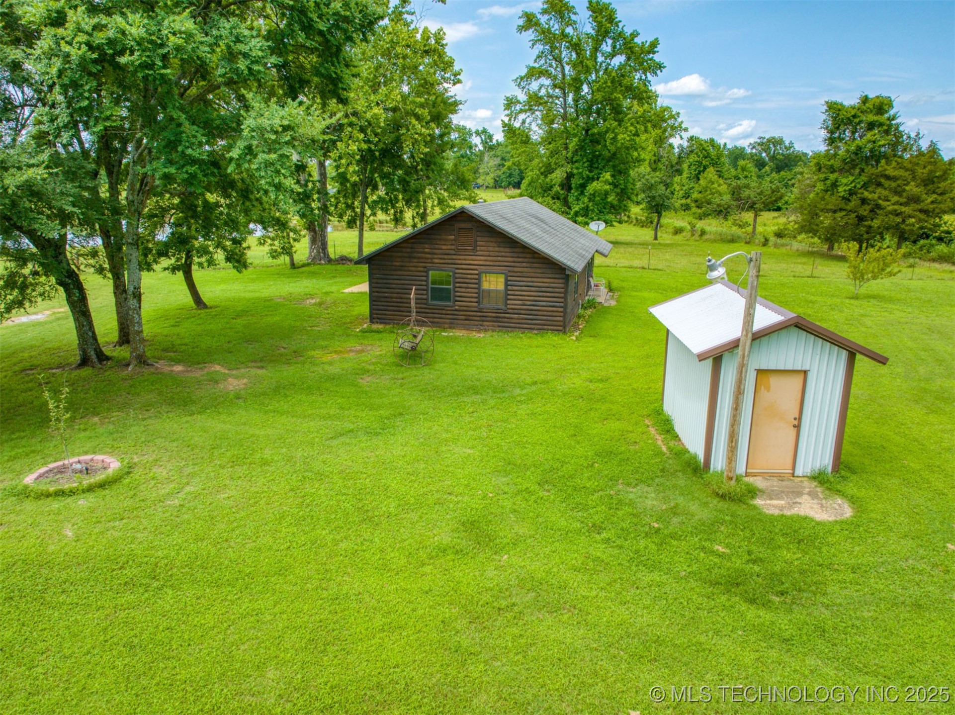 447 Pink Gladiola Property Photo 8