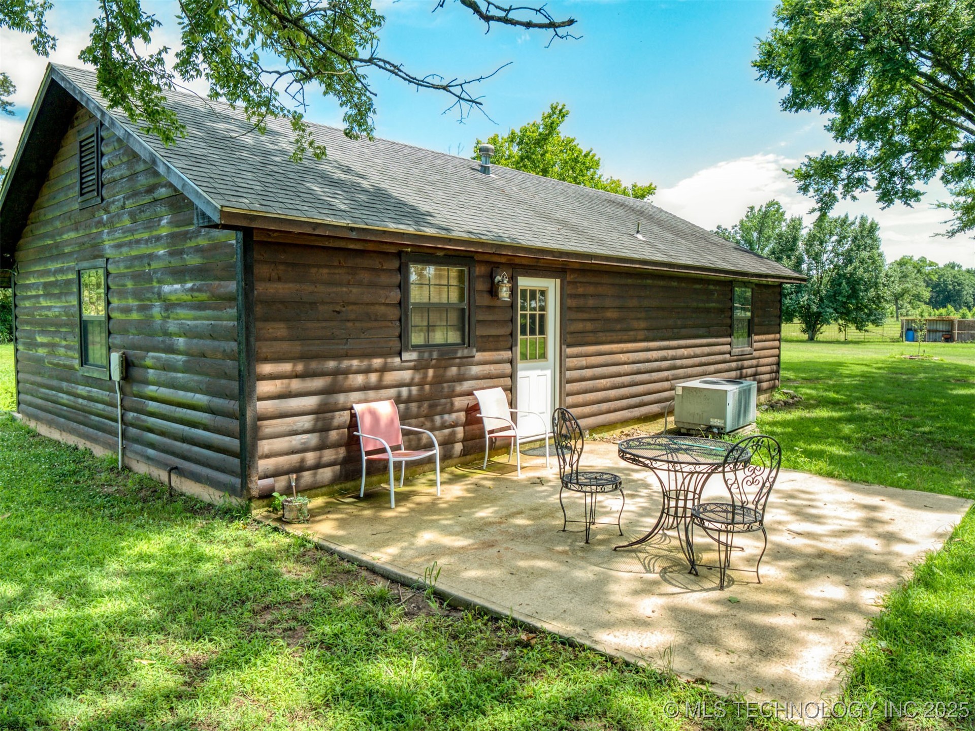 447 Pink Gladiola Property Photo 13