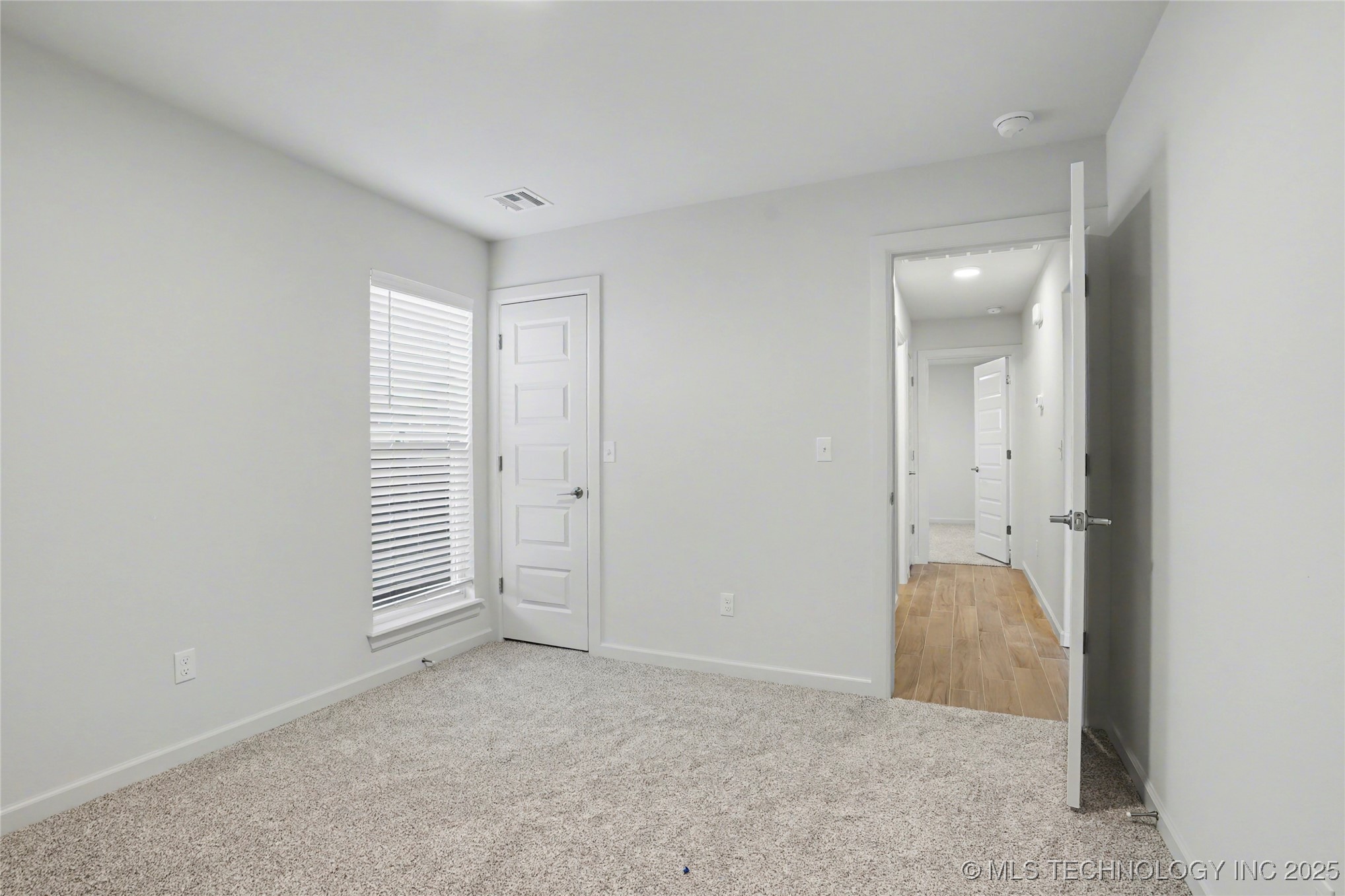 2816 E Rockford Place Property Photo 23